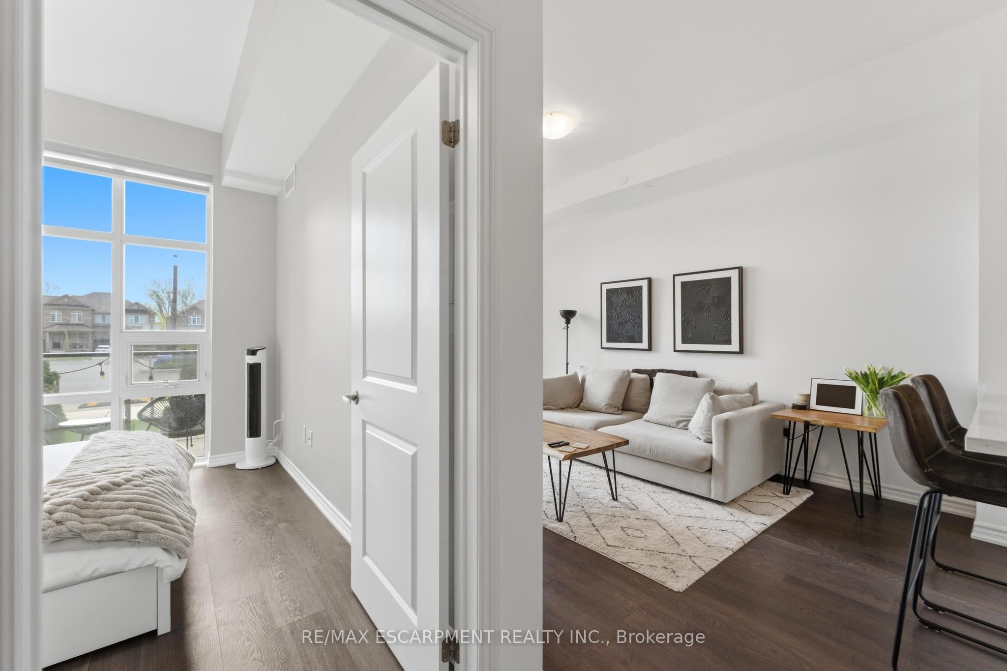 460 Dundas Street E 112 Property Photo 11