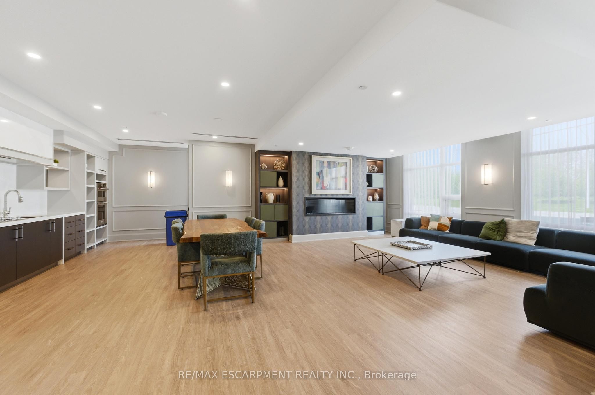 460 Dundas Street E 112 Property Photo 20