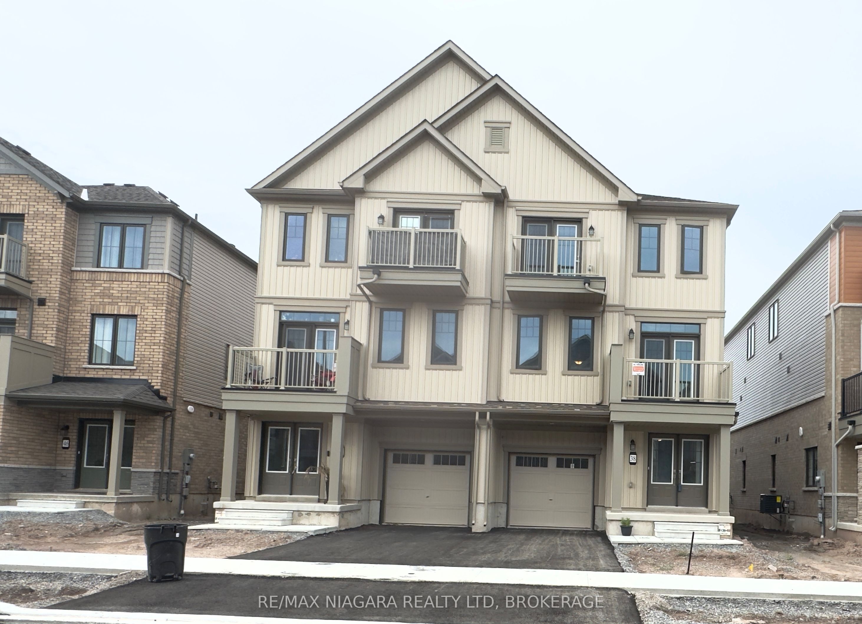 38 Pogie Drive Property Photo 1