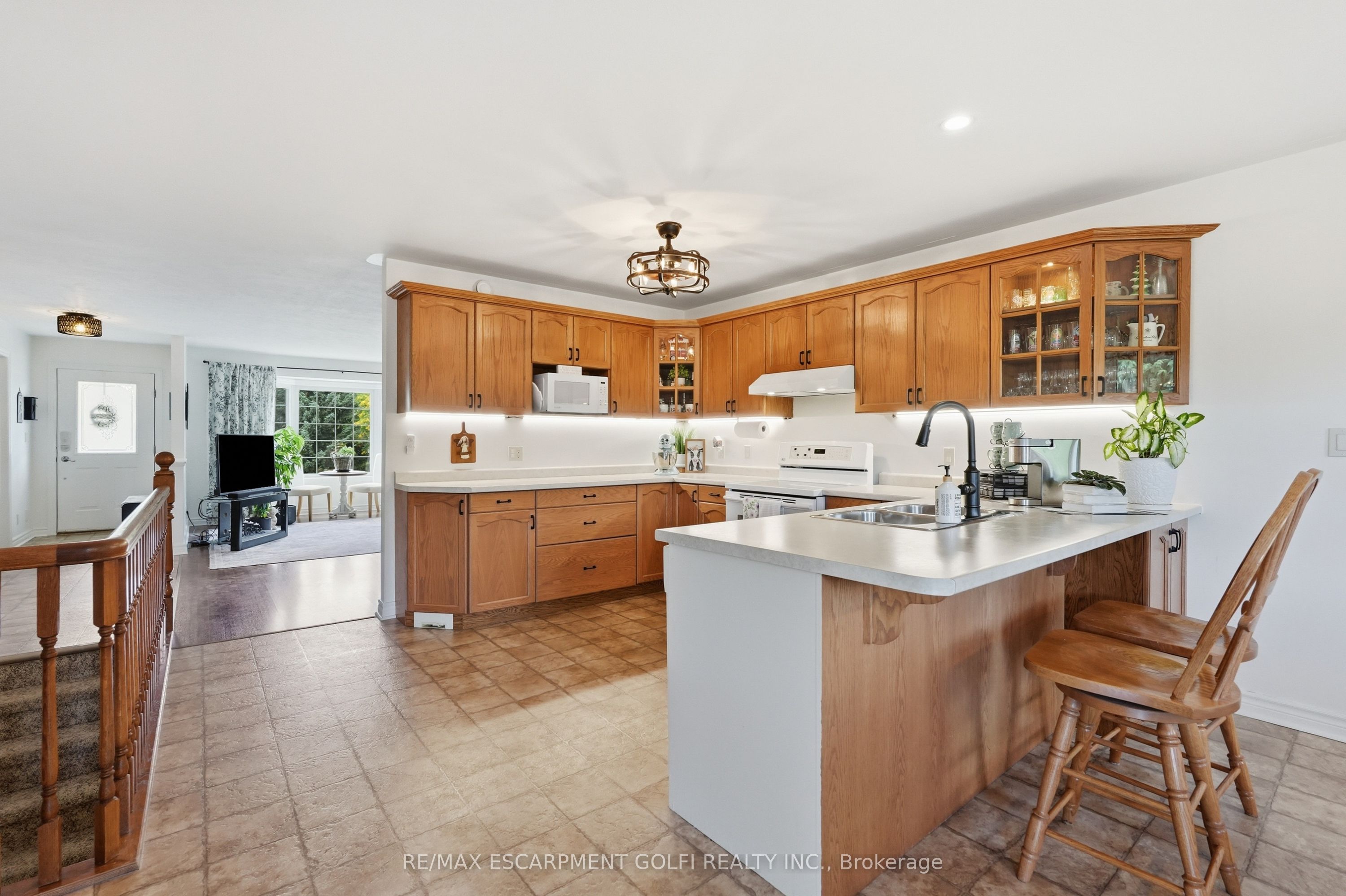 12 Schneider Drive Property Photo 16