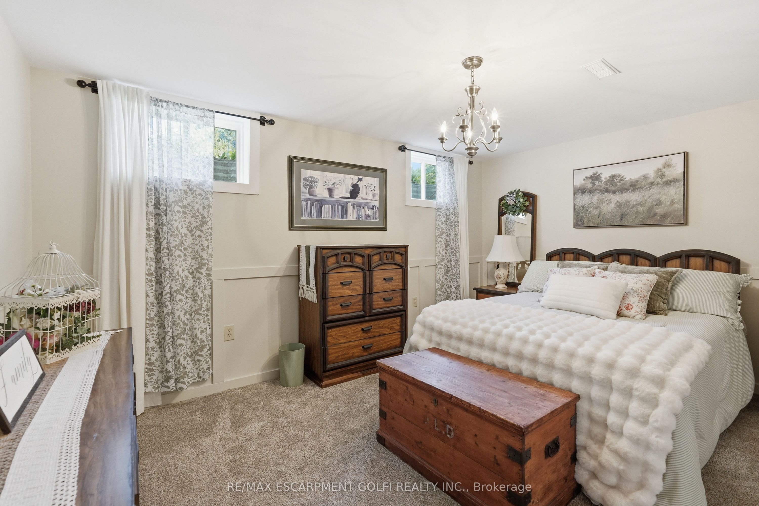 12 Schneider Drive Property Photo 24