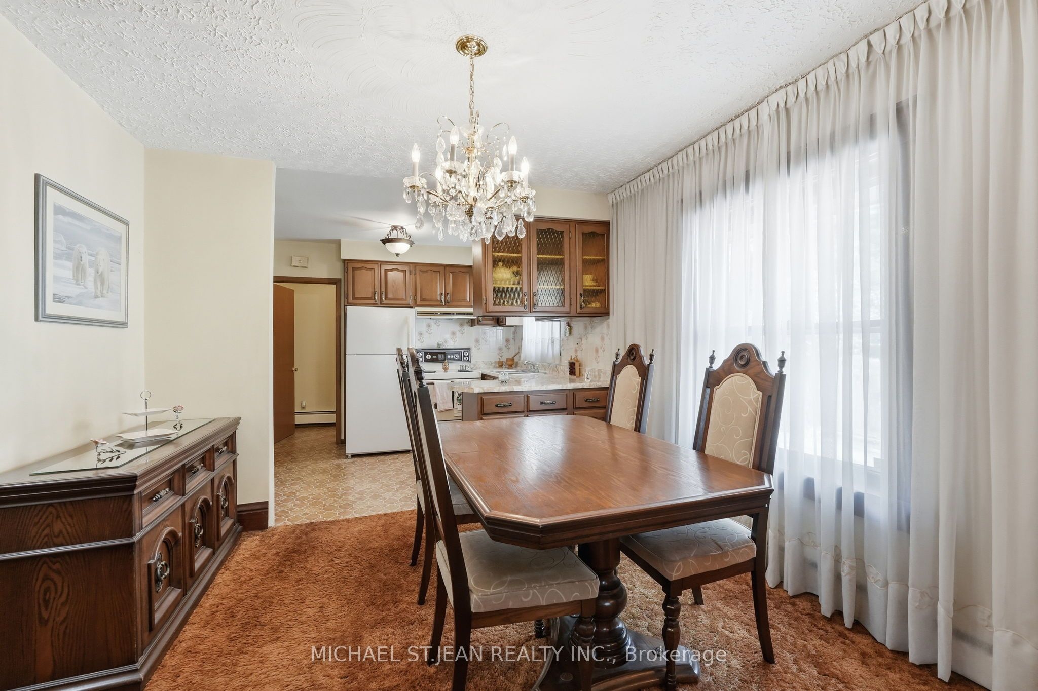 4587 Third Avenue Property Photo 12