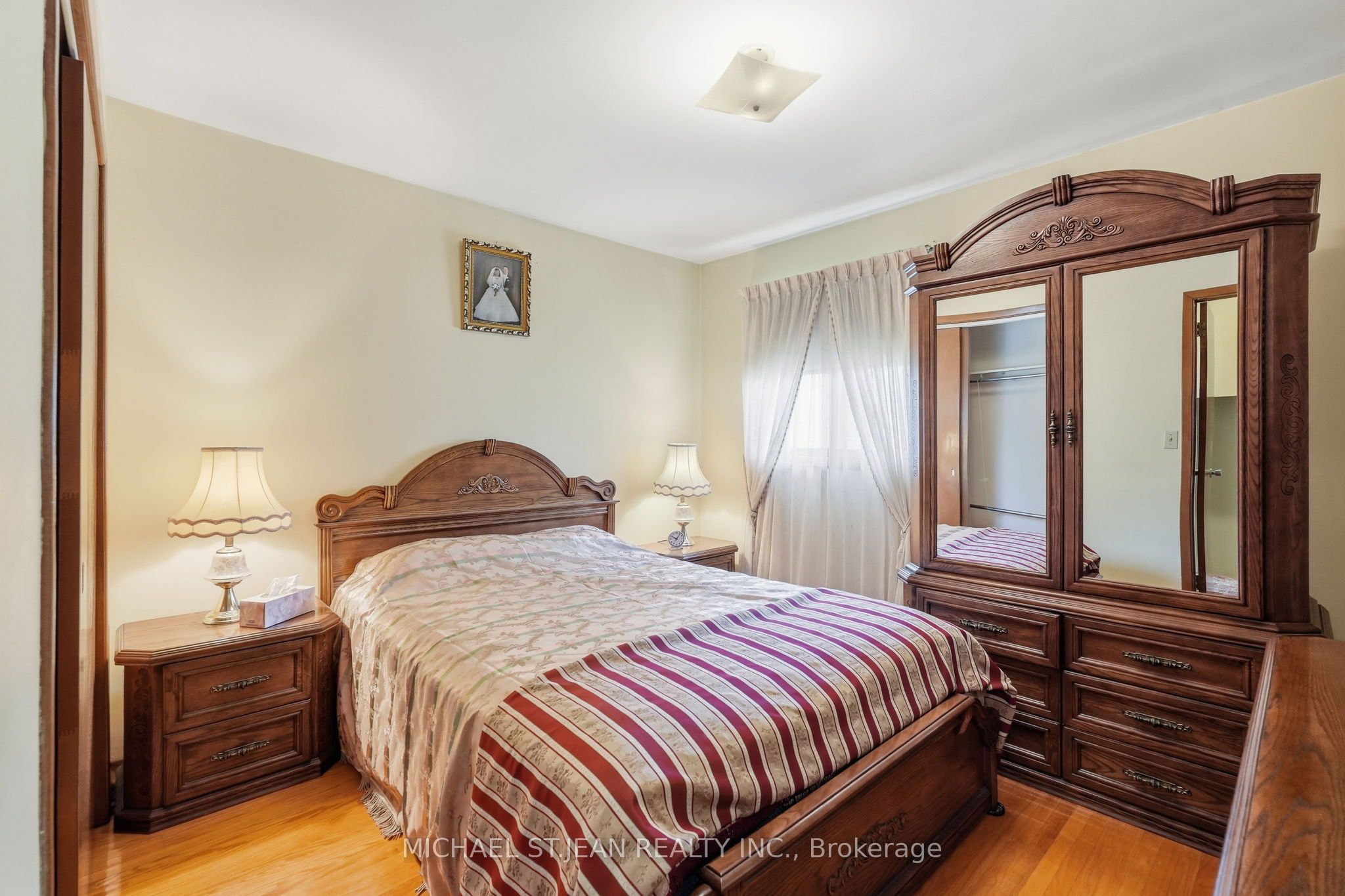 4587 Third Avenue Property Photo 18