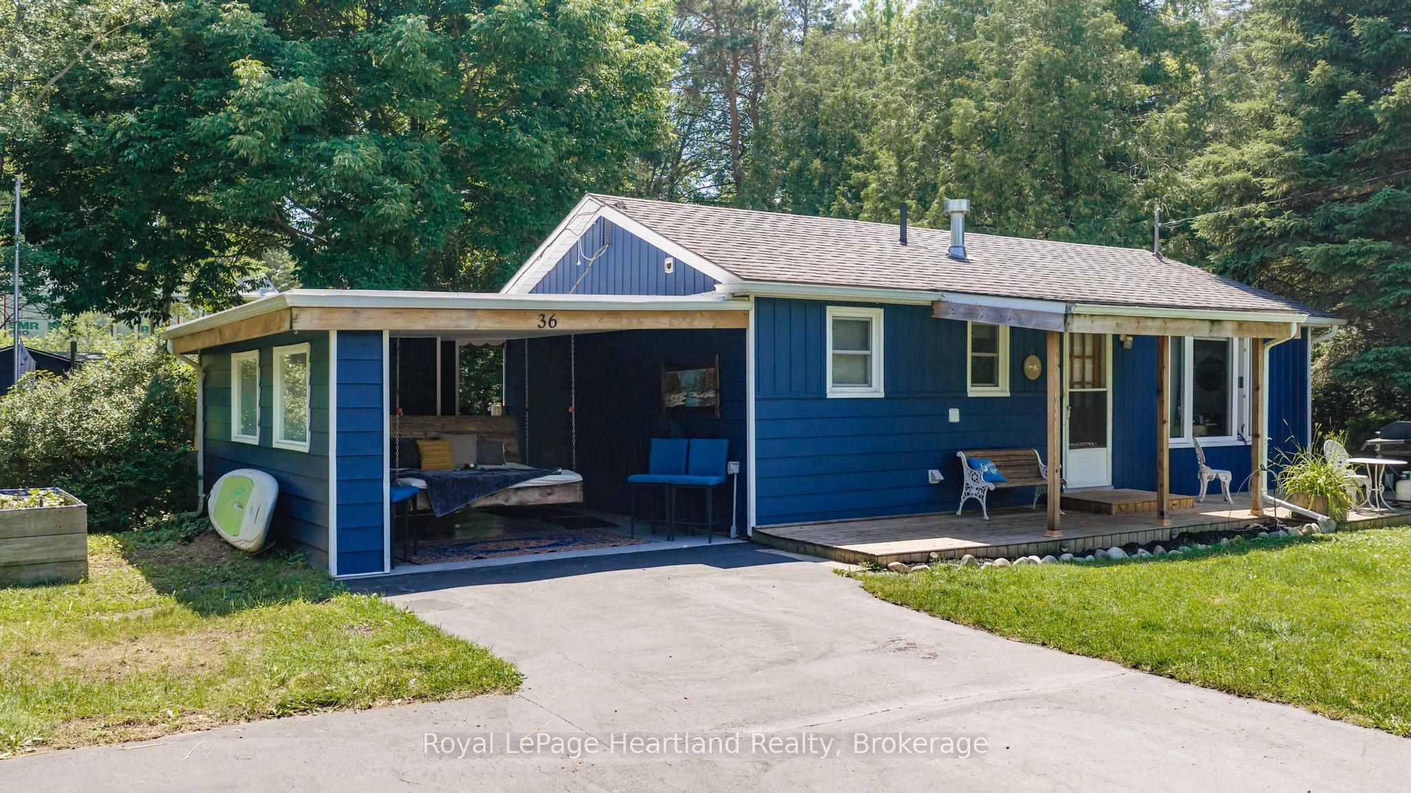 36 Jane Street Property Photo 2