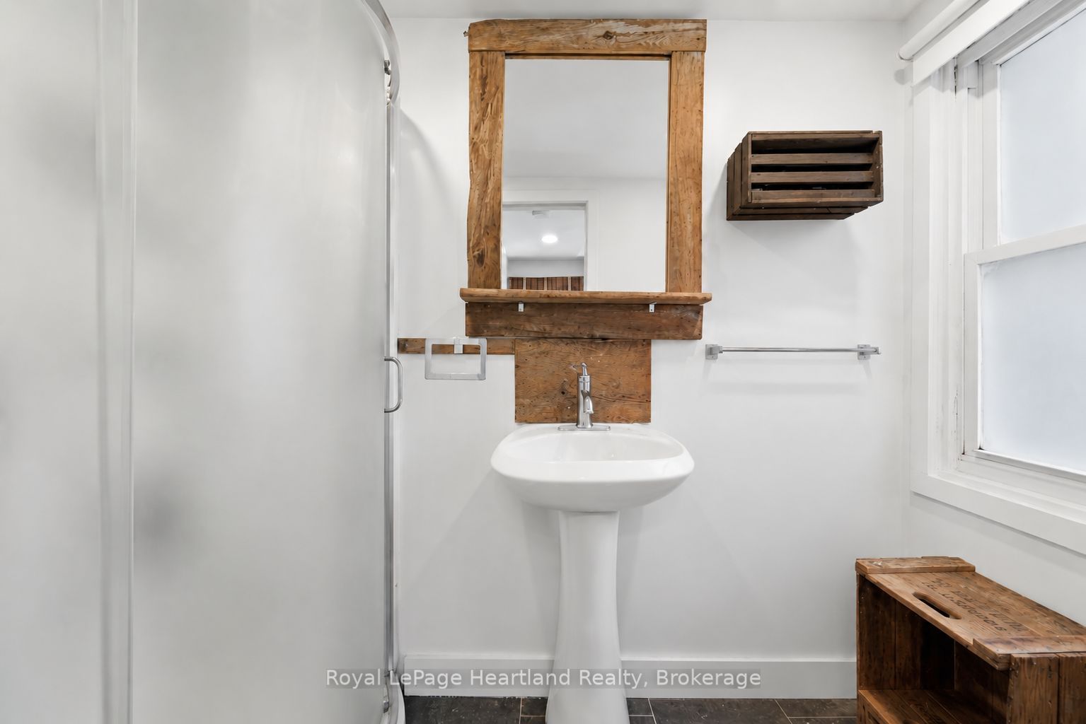 36 Jane Street Property Photo 12