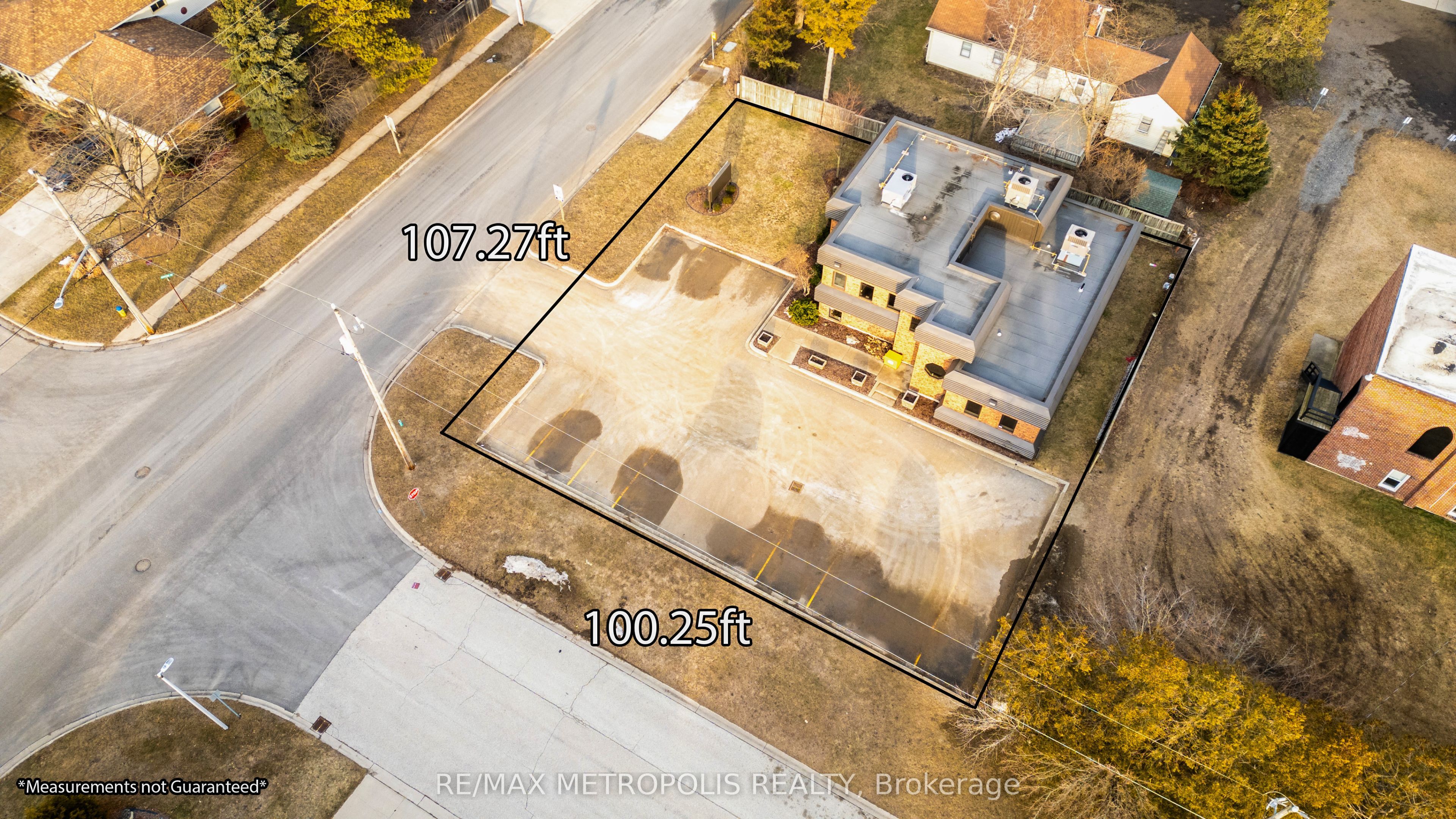 2695 Hamilton Road A-upper Property Photo 4