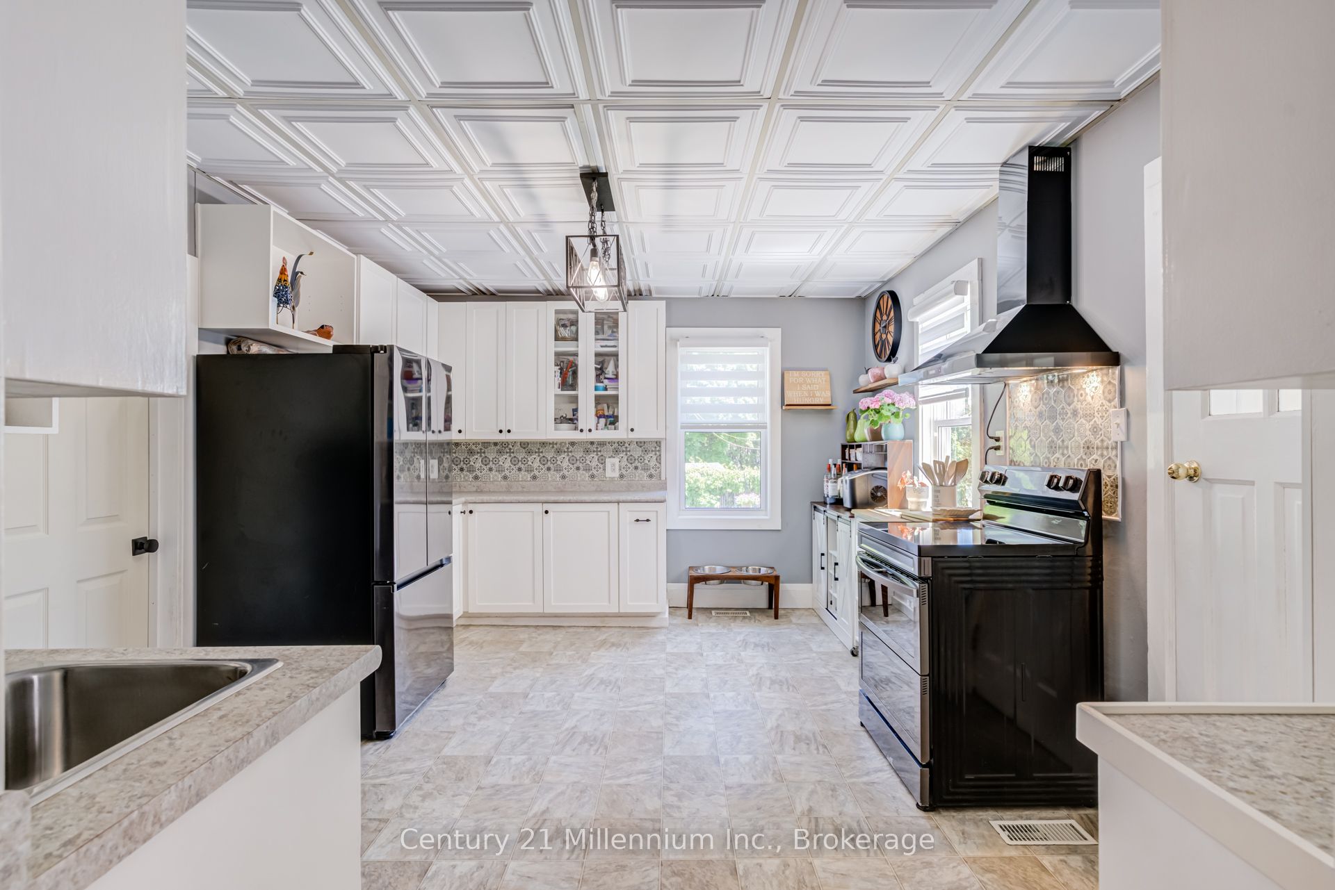 1839 4th Avenue W Property Photo 16