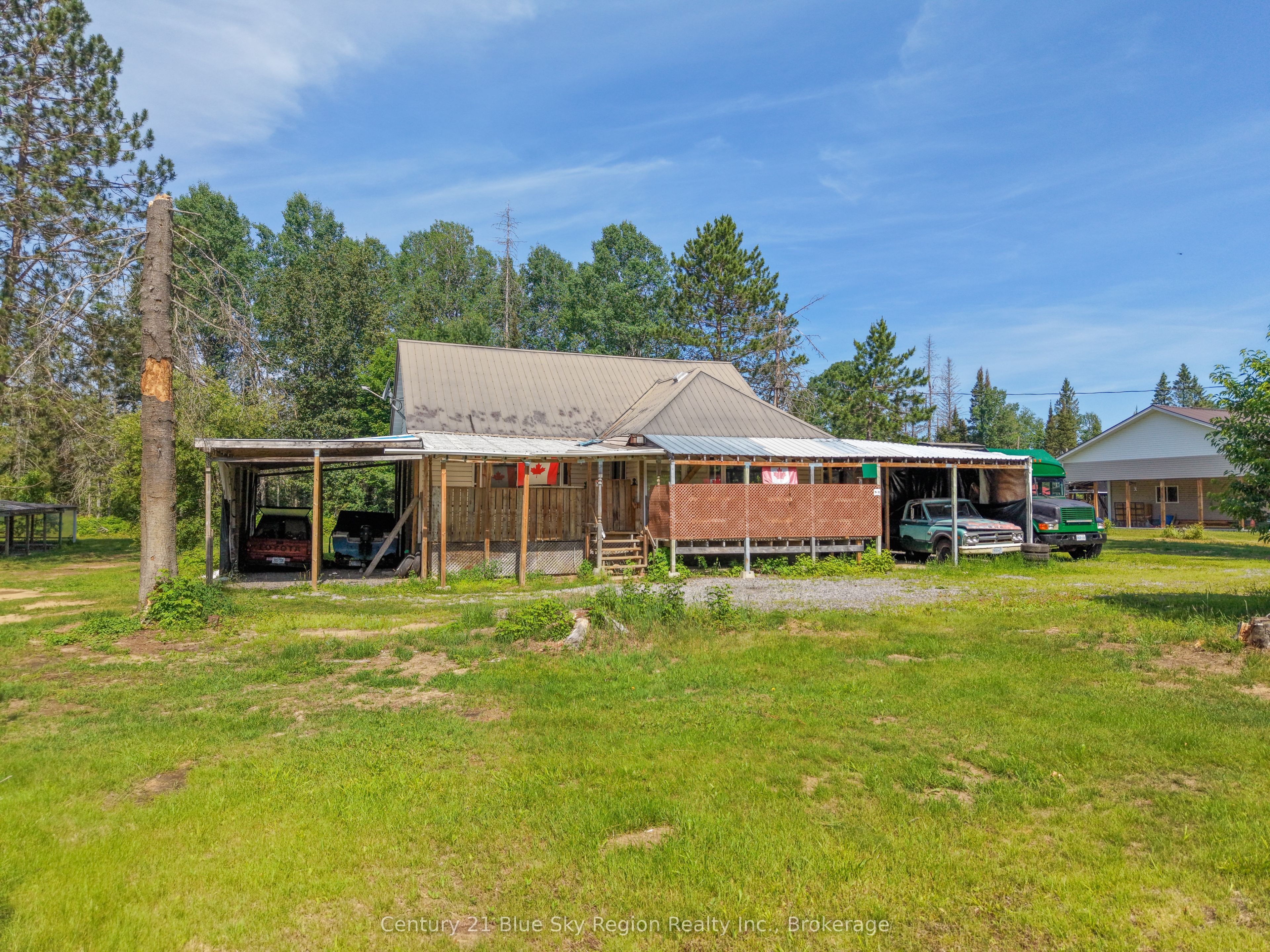 9790 Highway 63 Property Photo 3