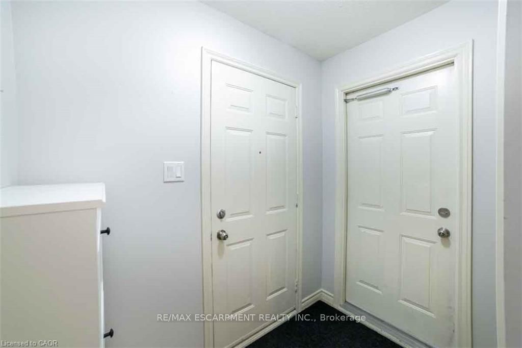 19 Beachgrove Crescent Property Photo 27