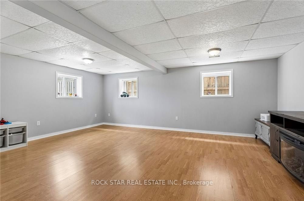 56 Golden Acres Drive Property Photo 21