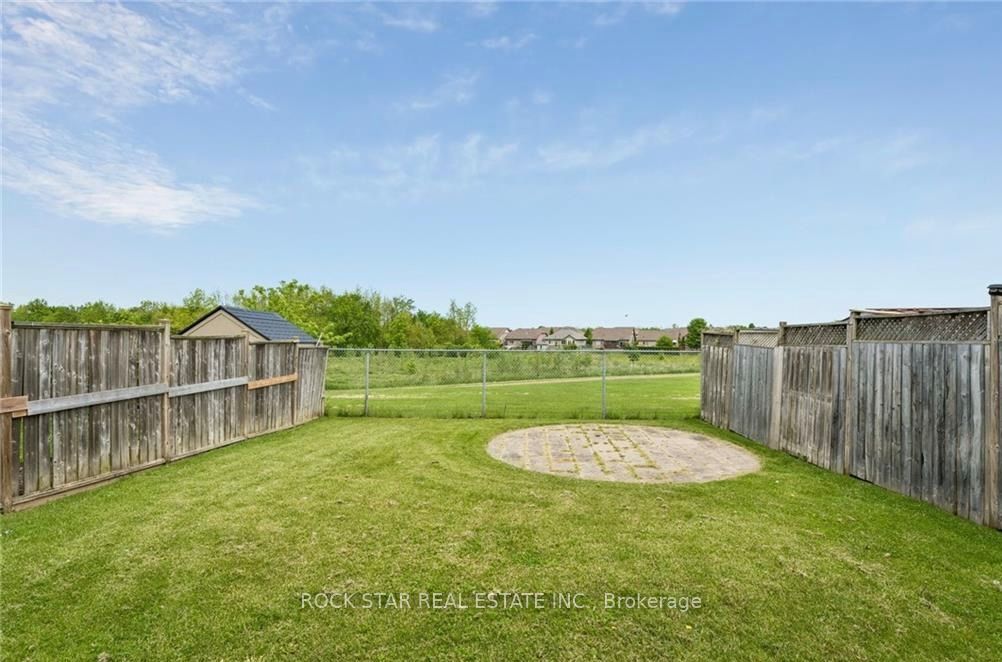 56 Golden Acres Drive Property Photo 27