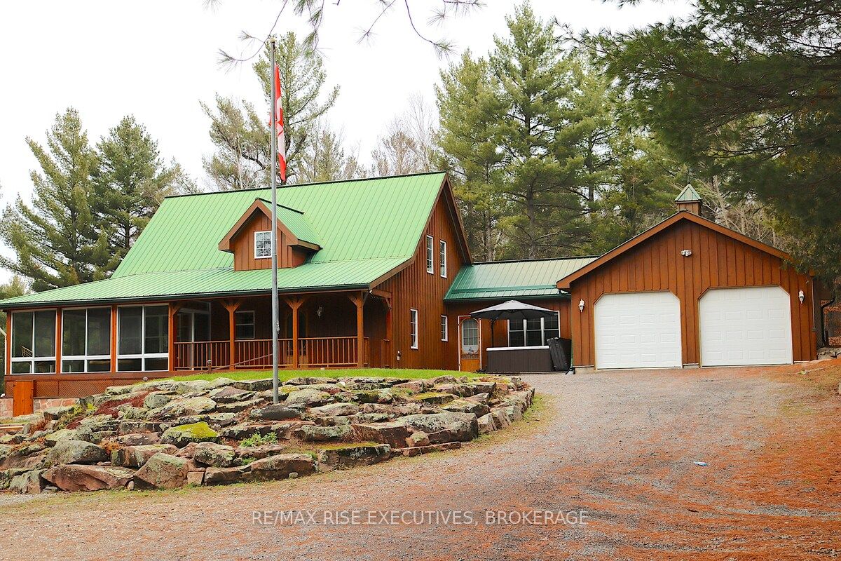 1093b Two Loon Lane Property Photo 1