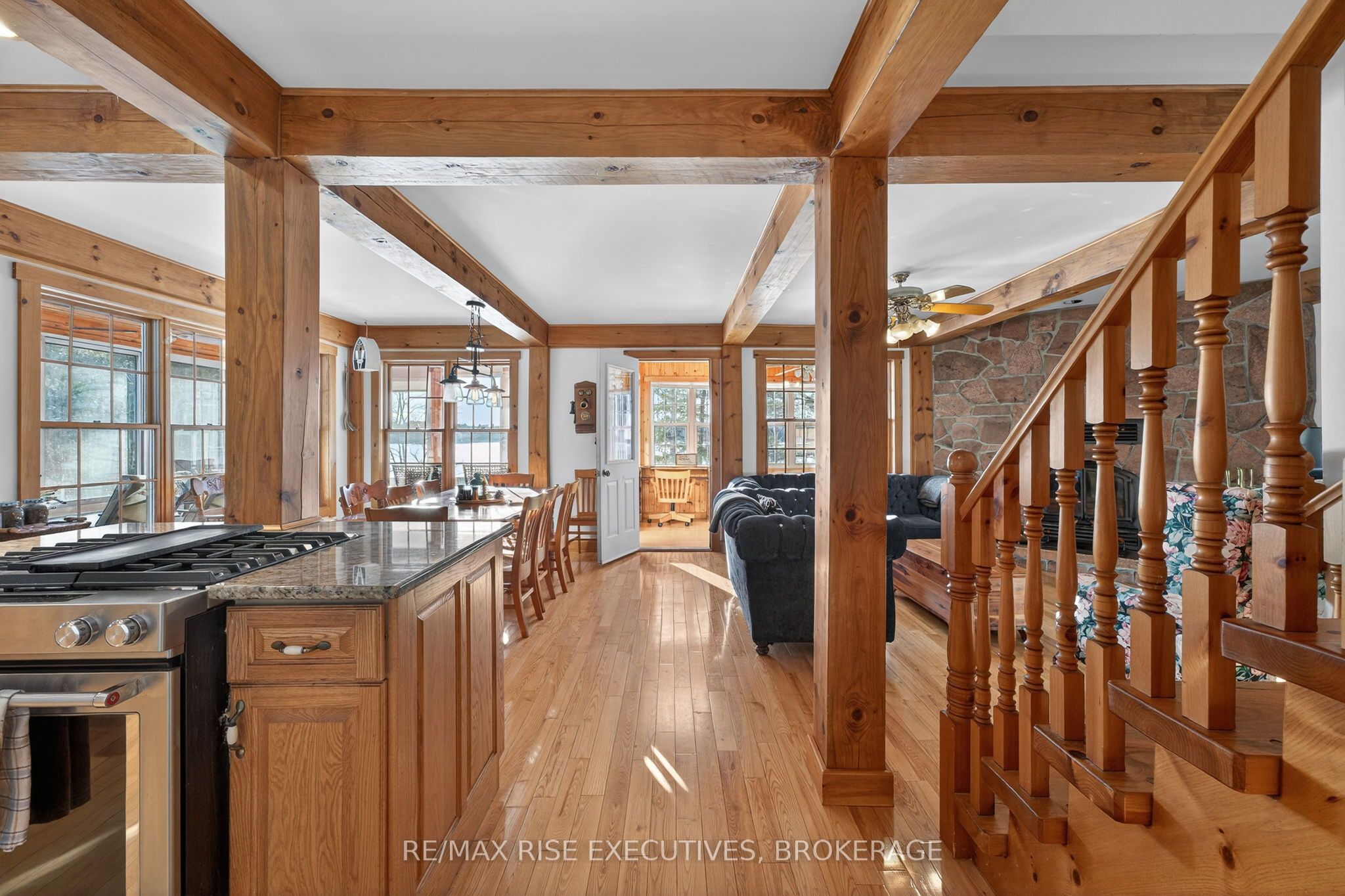1093b Two Loon Lane Property Photo 4