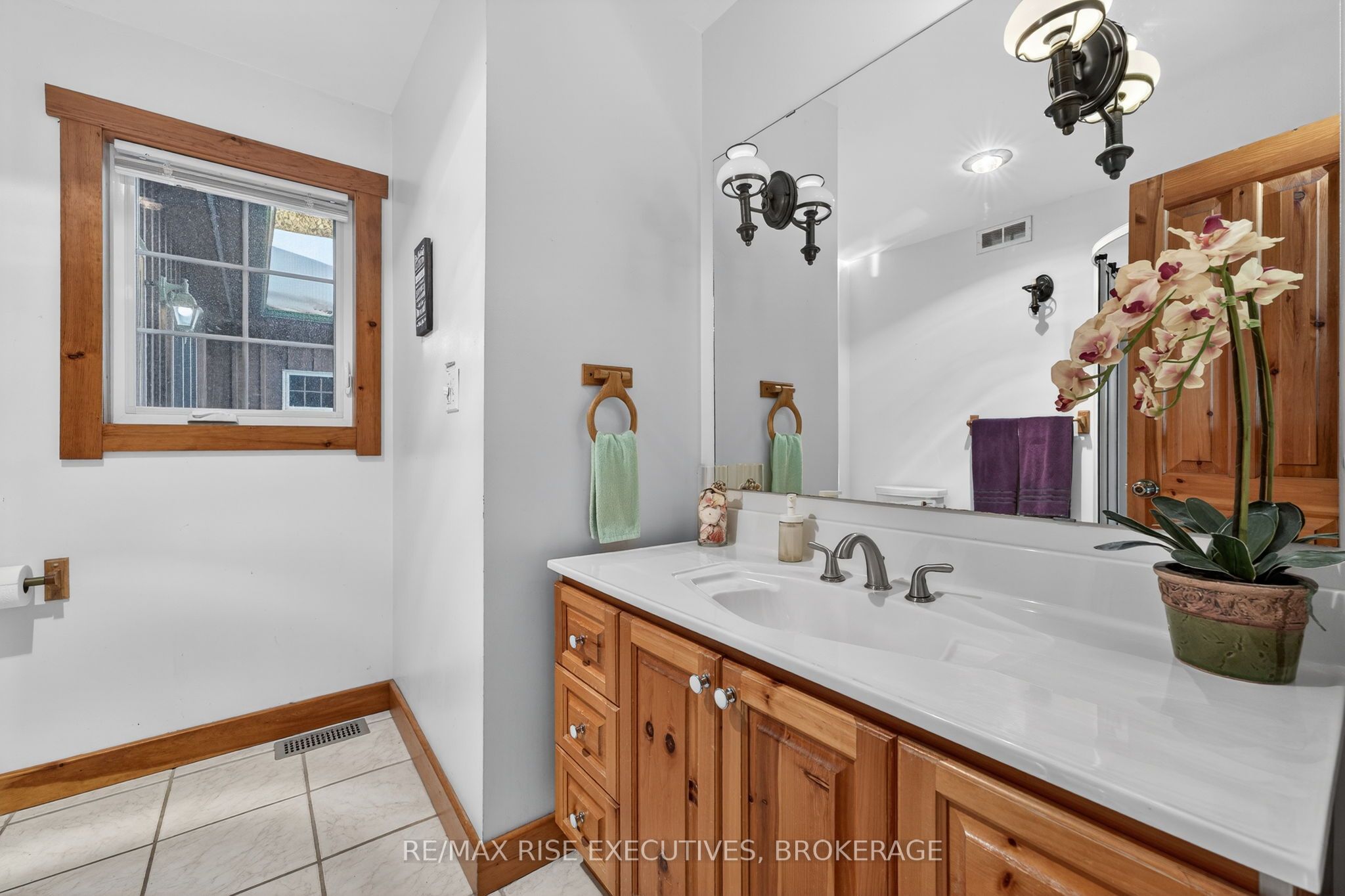 1093b Two Loon Lane Property Photo 16