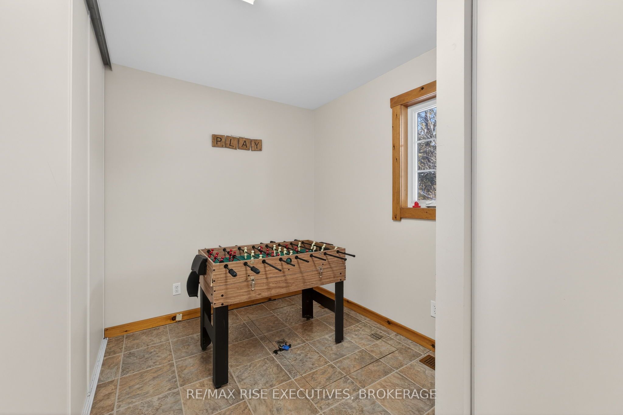 1093b Two Loon Lane Property Photo 19