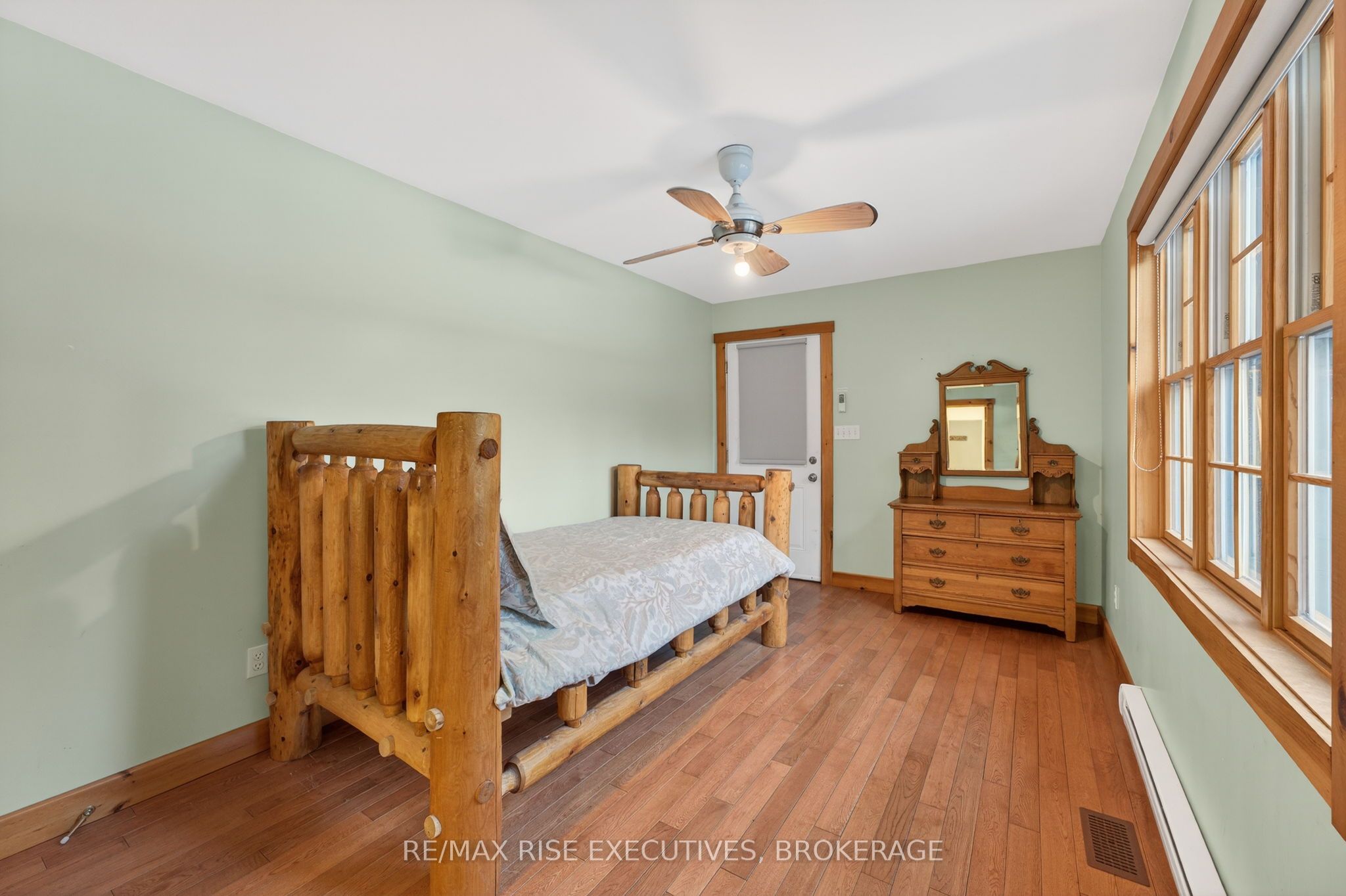 1093b Two Loon Lane Property Photo 21