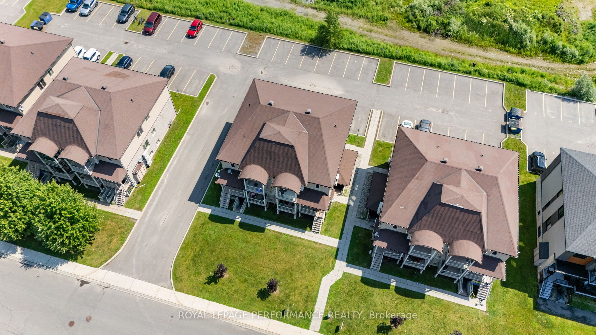 185 Bourdeau Boulevard 3 Property Photo 4