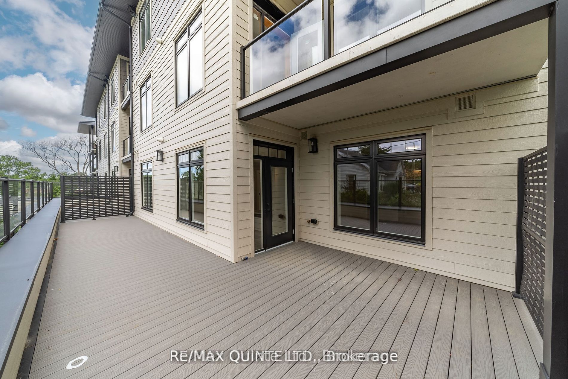 17 Cleave Avenue 305 Property Photo 14