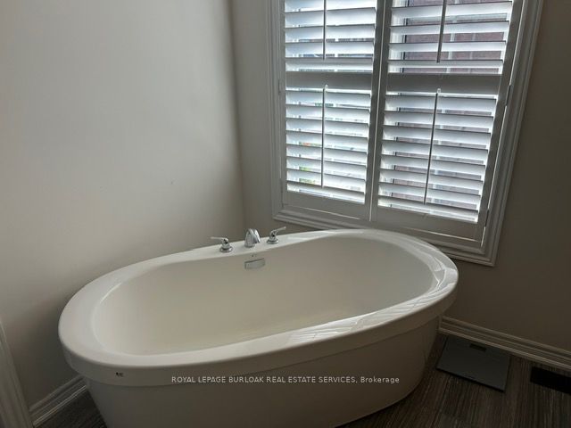 57 Macbean Crescent Property Photo 19