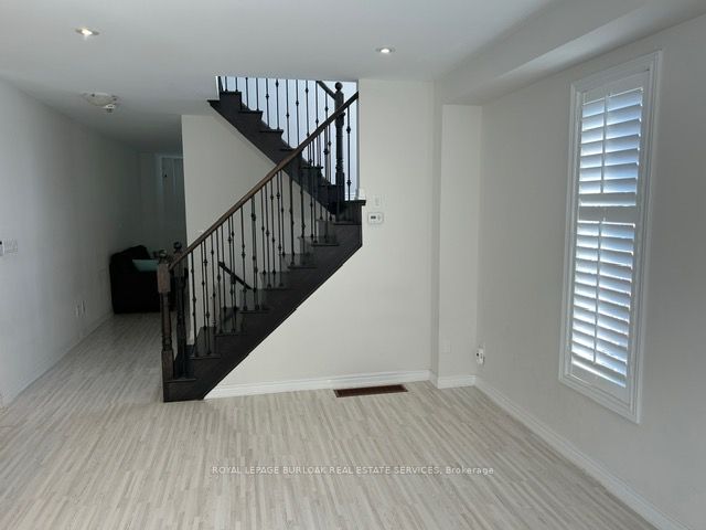 57 Macbean Crescent Property Photo 27