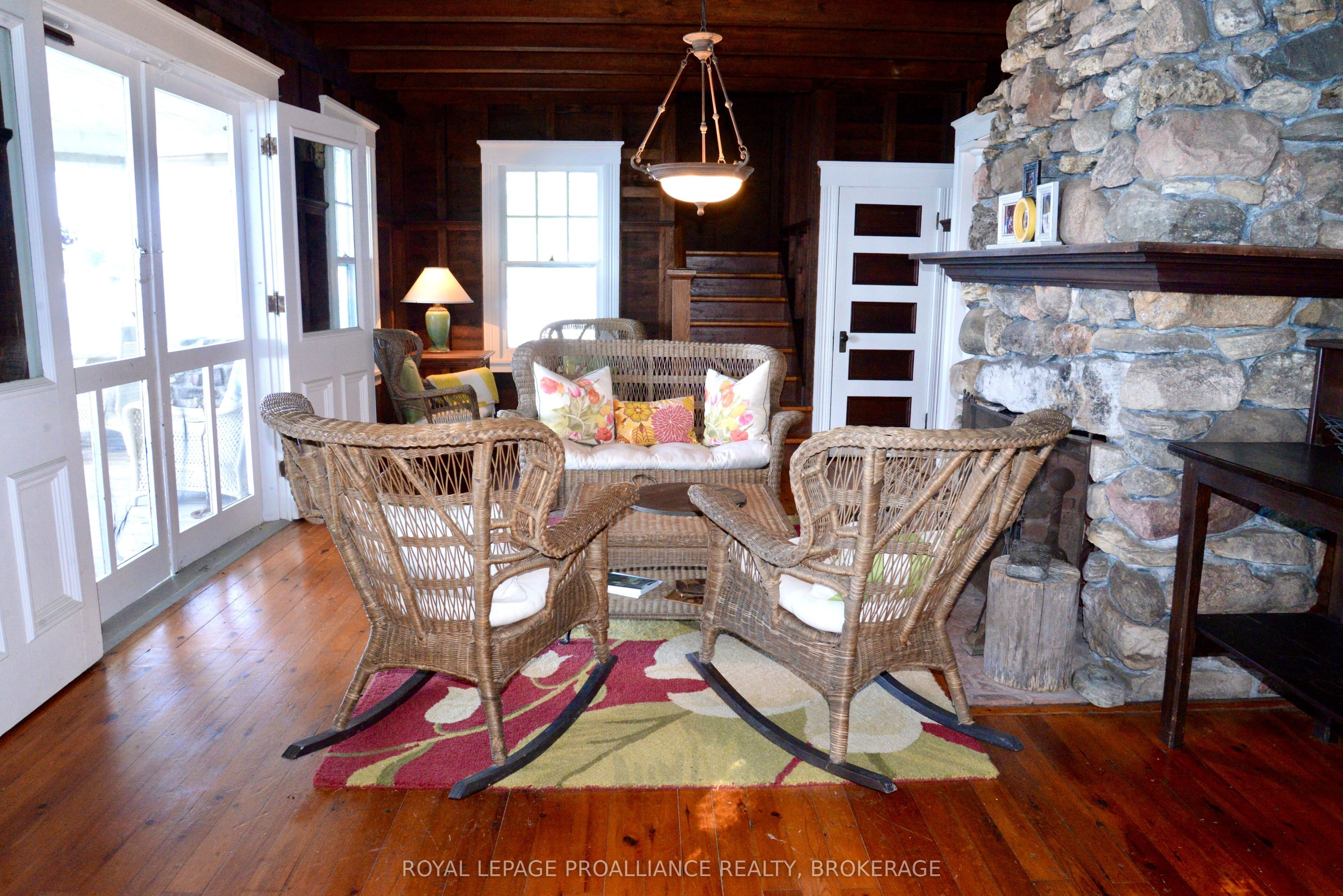 121 Tremont Park Island Property Photo 6