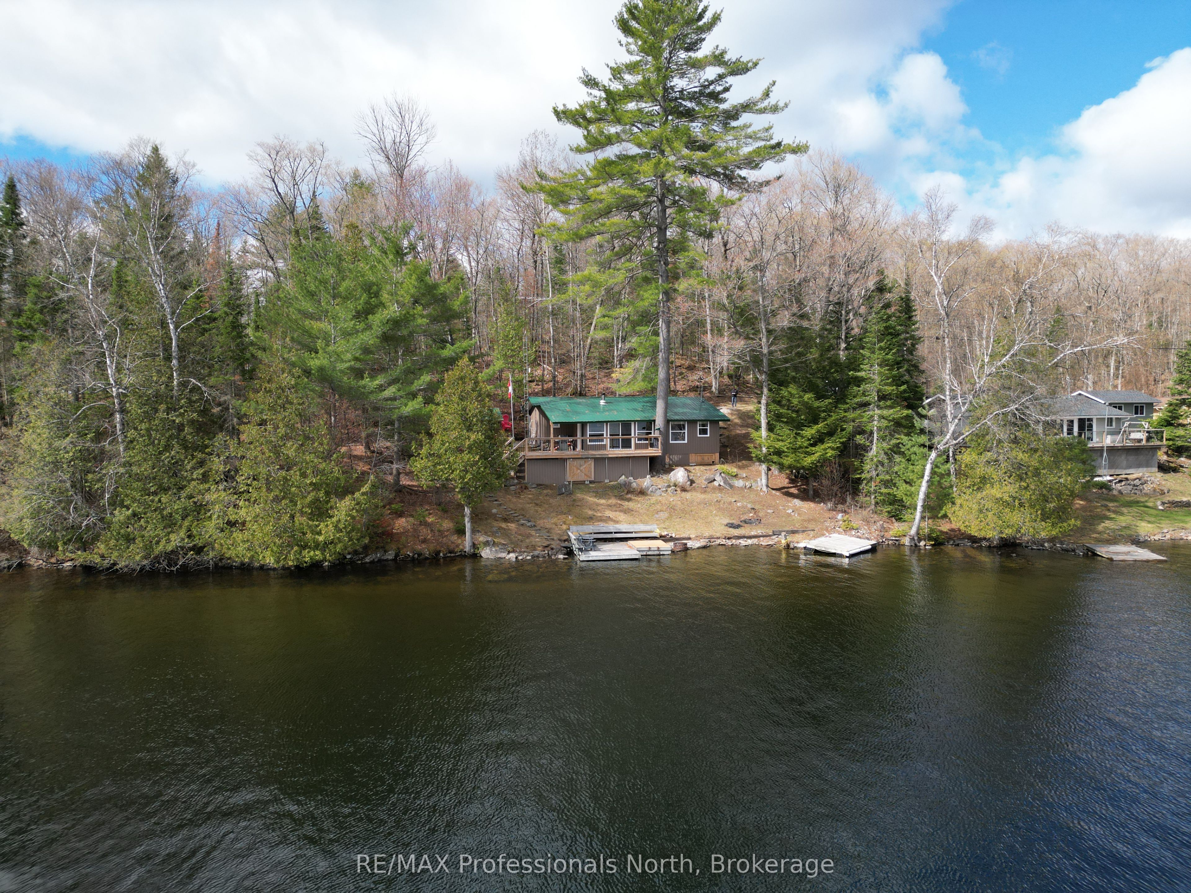 1027 Dow Trail Property Photo 1