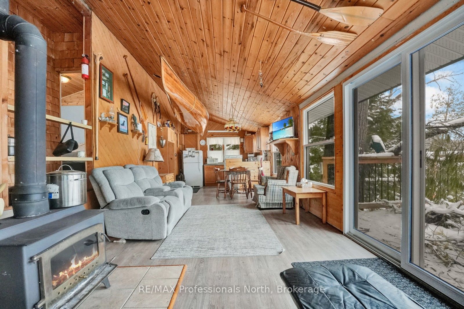 1027 Dow Trail Property Photo 13