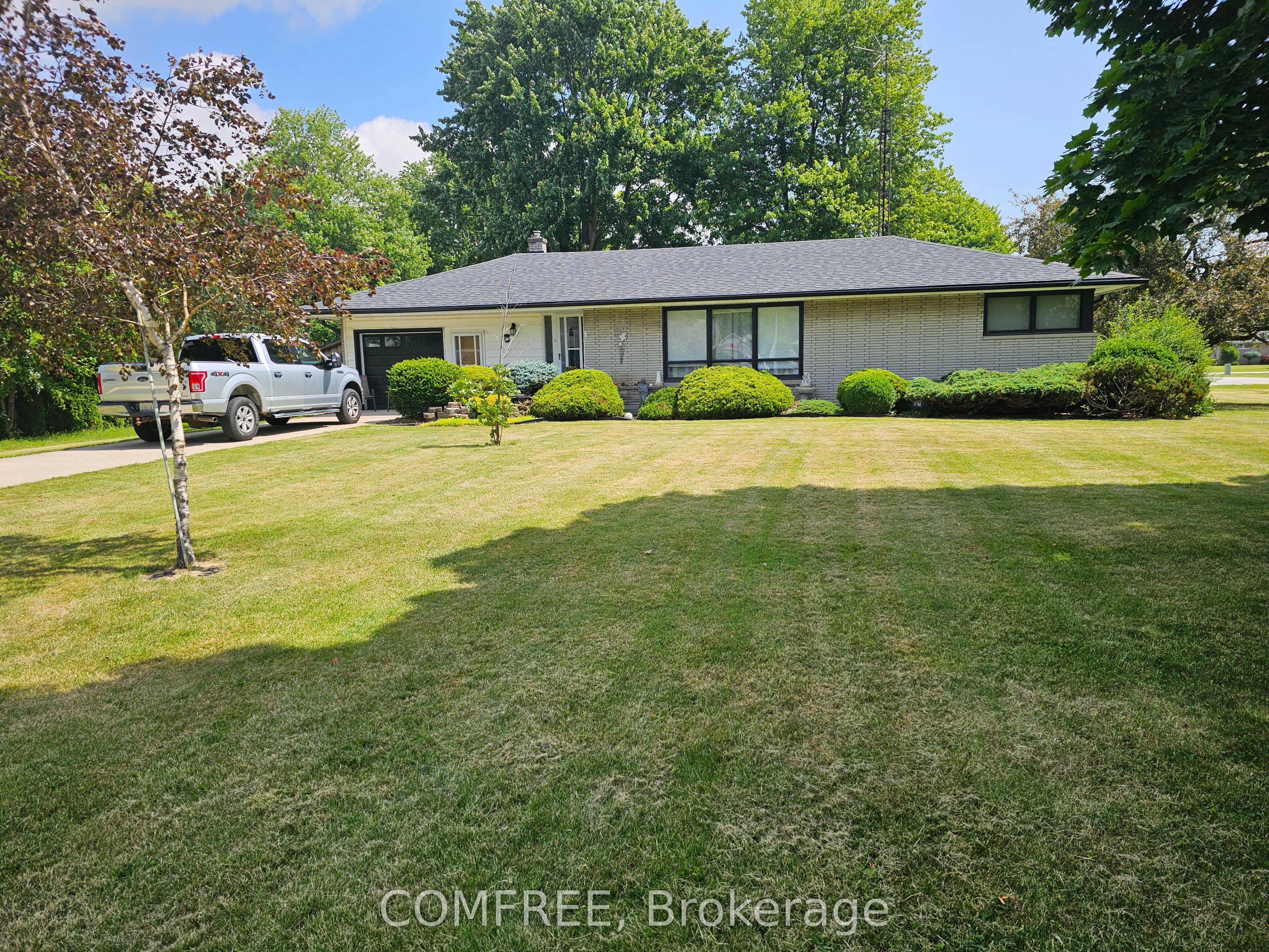 6 Sullivan Street Property Photo 4