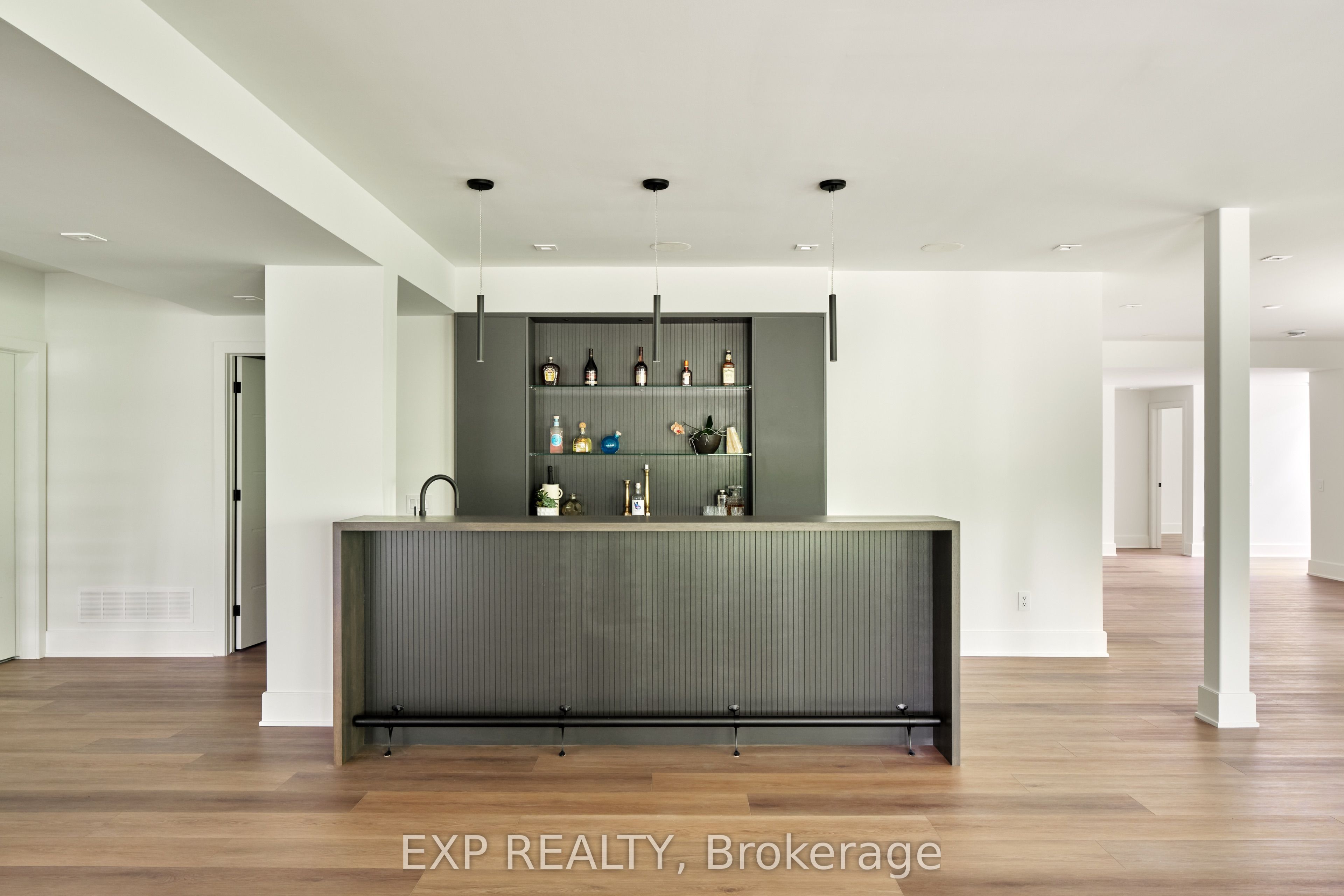 32 Clovelly Road Property Photo 19