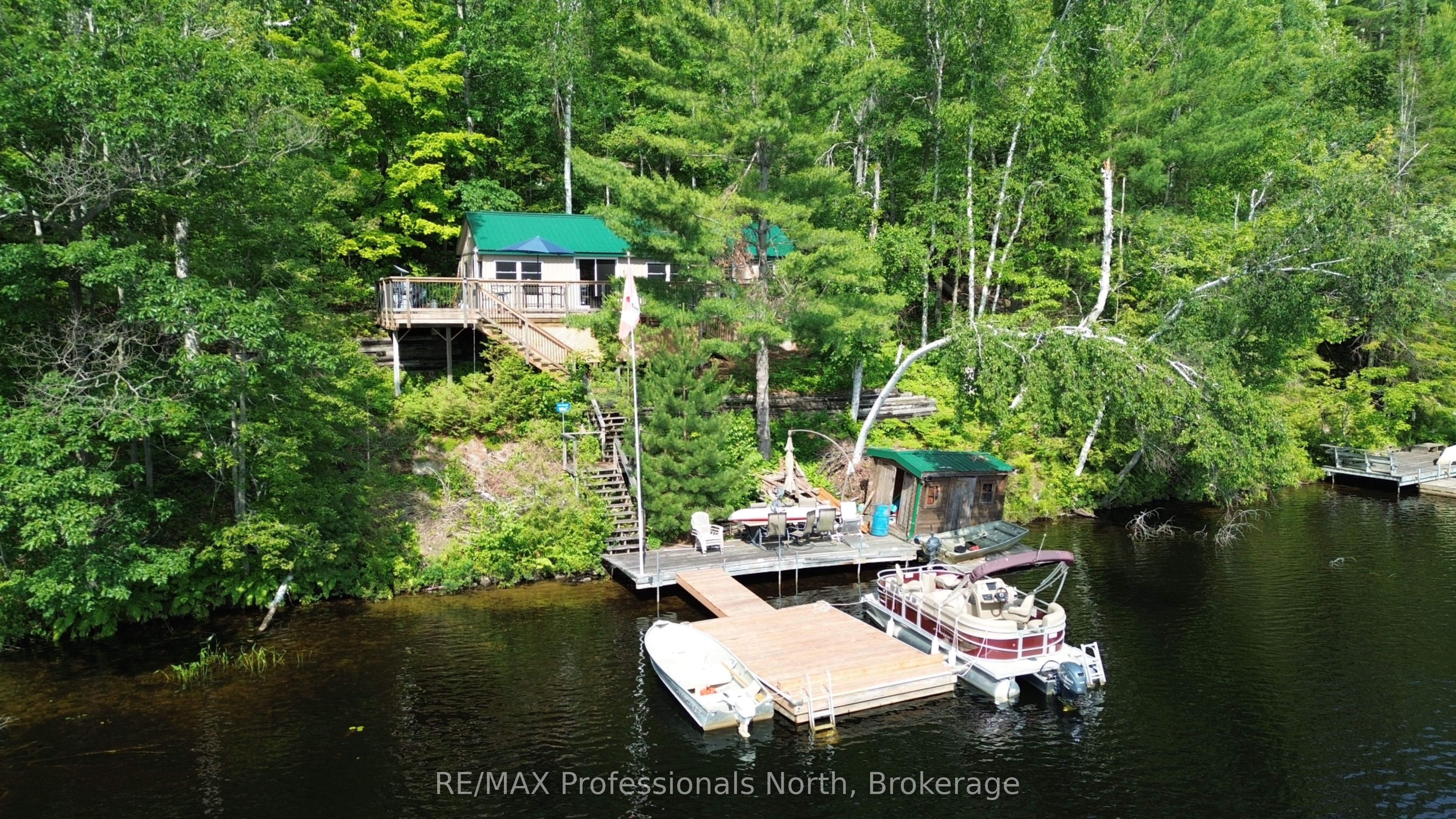 10597 Black Lake Wao Property Photo 1