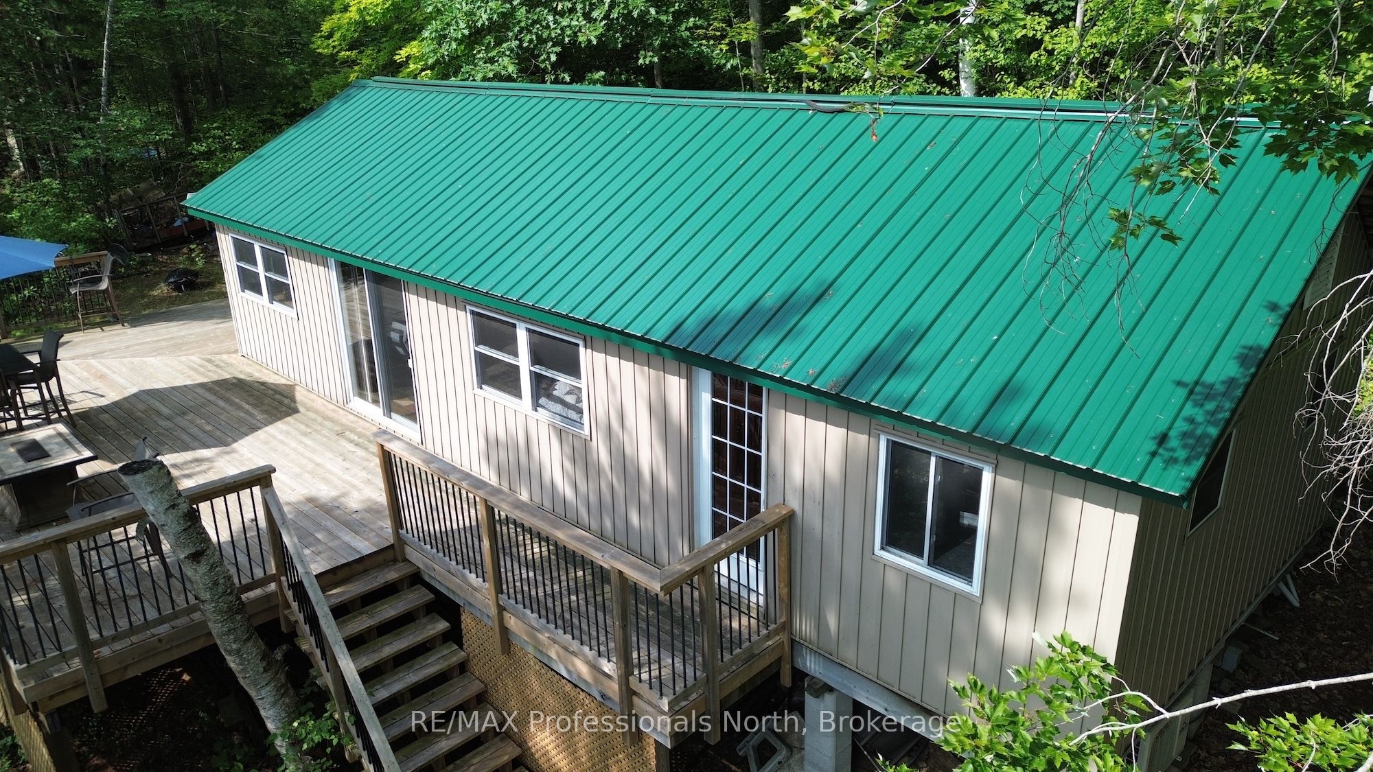 10597 Black Lake Wao Property Photo 6