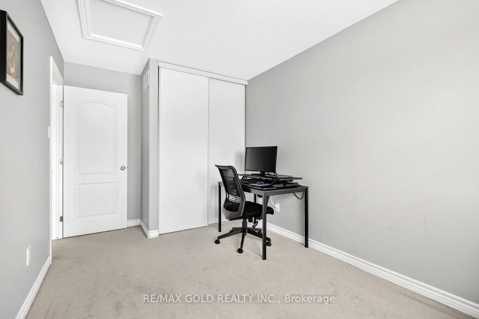 106 Thomas Street S Property Photo 31