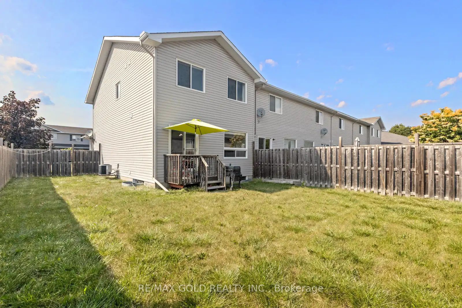 106 Thomas Street S Property Photo 33