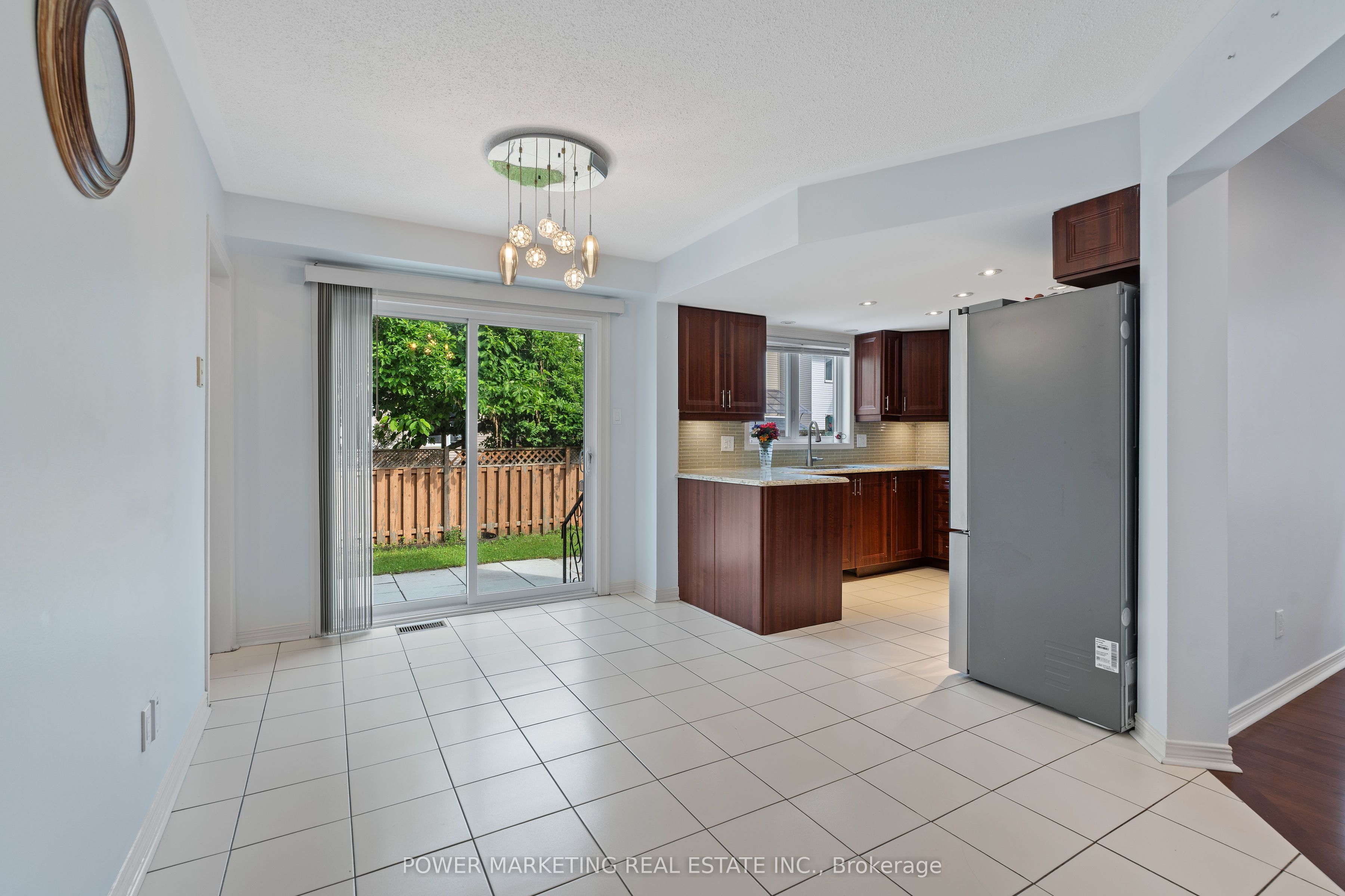 1552 Blohm Drive Property Photo 11