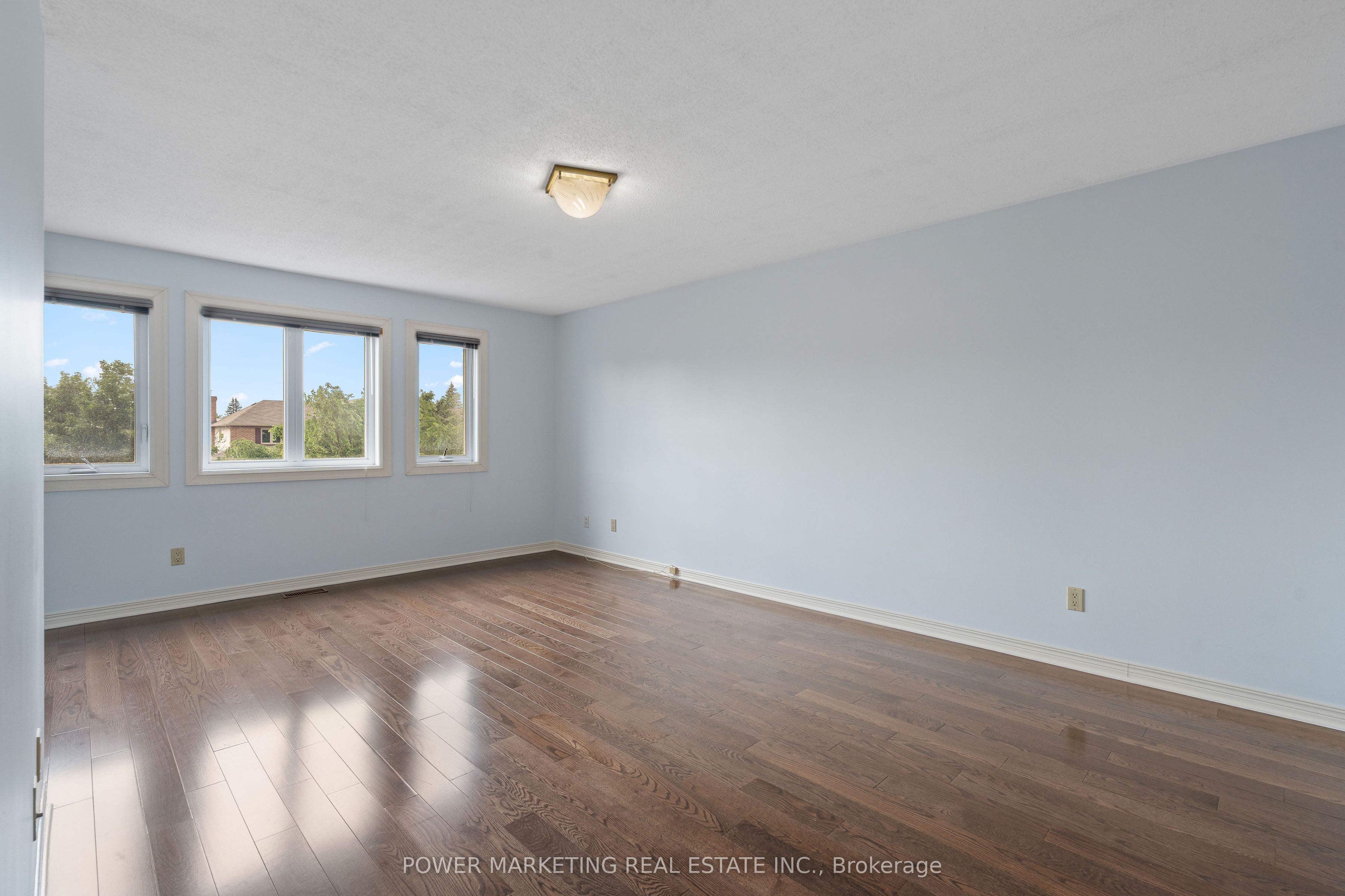 1552 Blohm Drive Property Photo 18