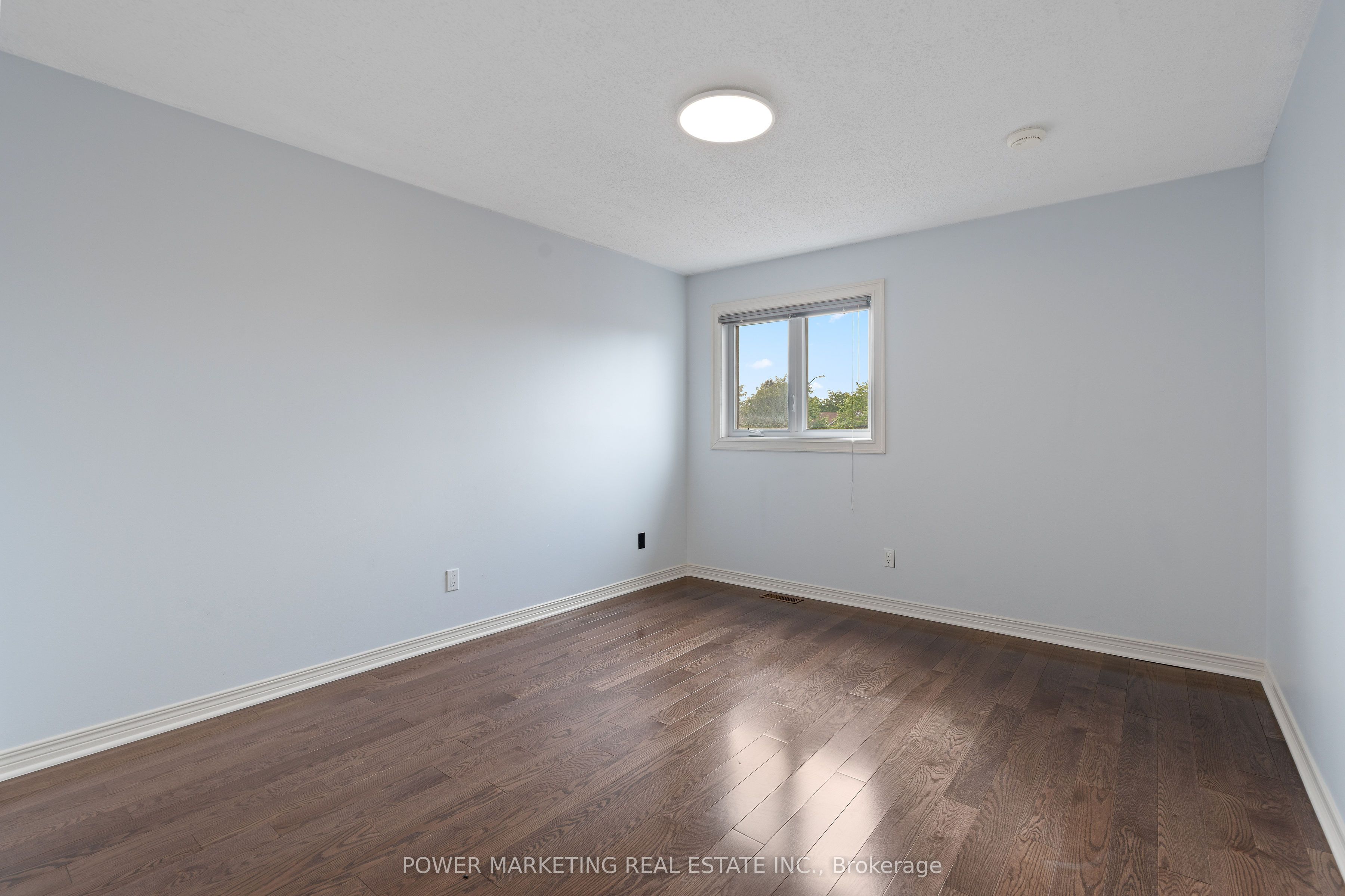 1552 Blohm Drive Property Photo 24