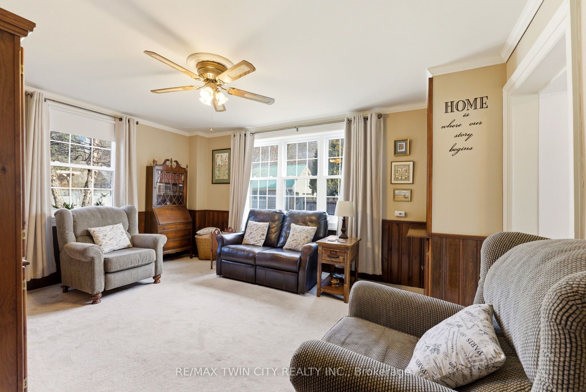 9 Willow Street Property Photo 14