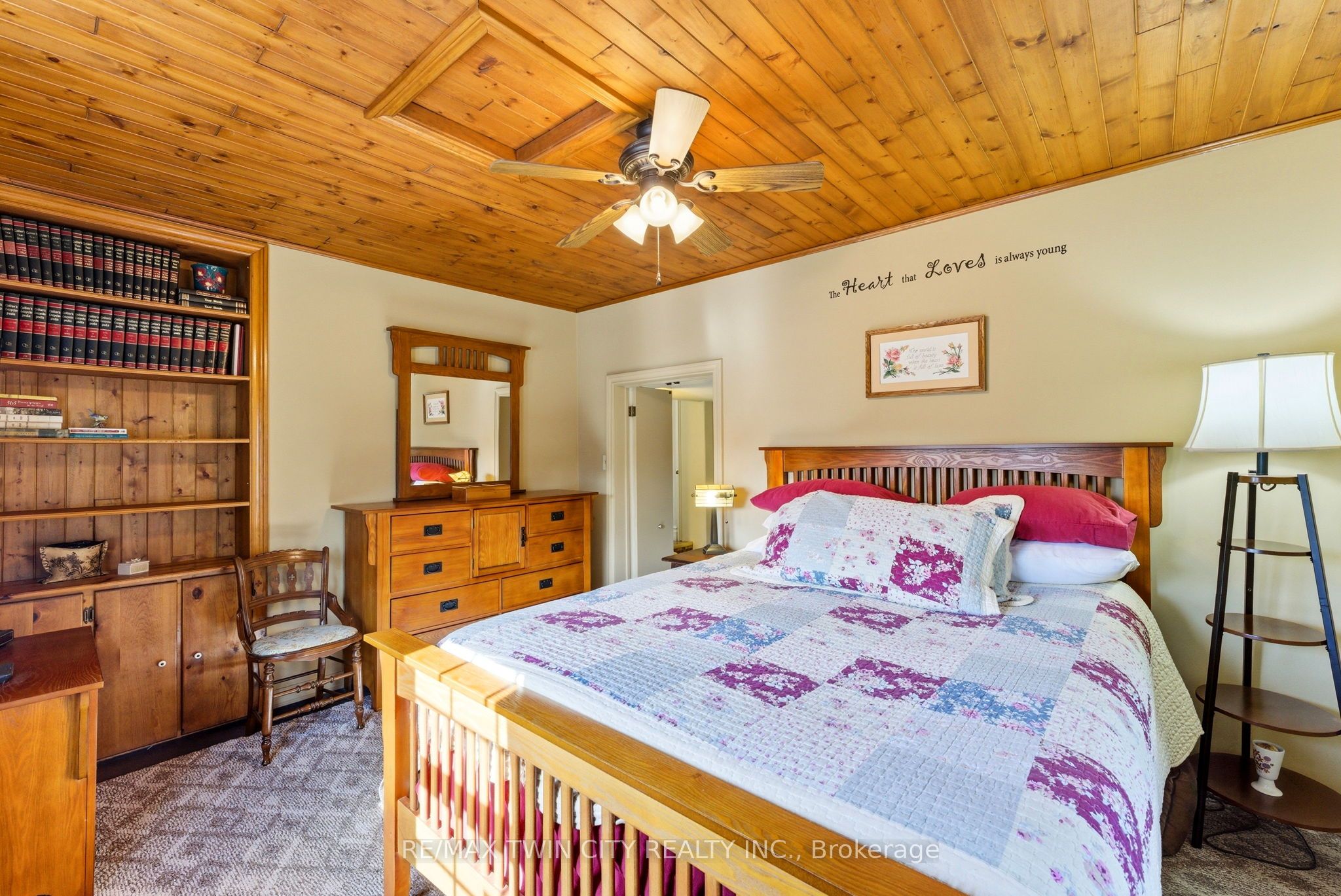 9 Willow Street Property Photo 15
