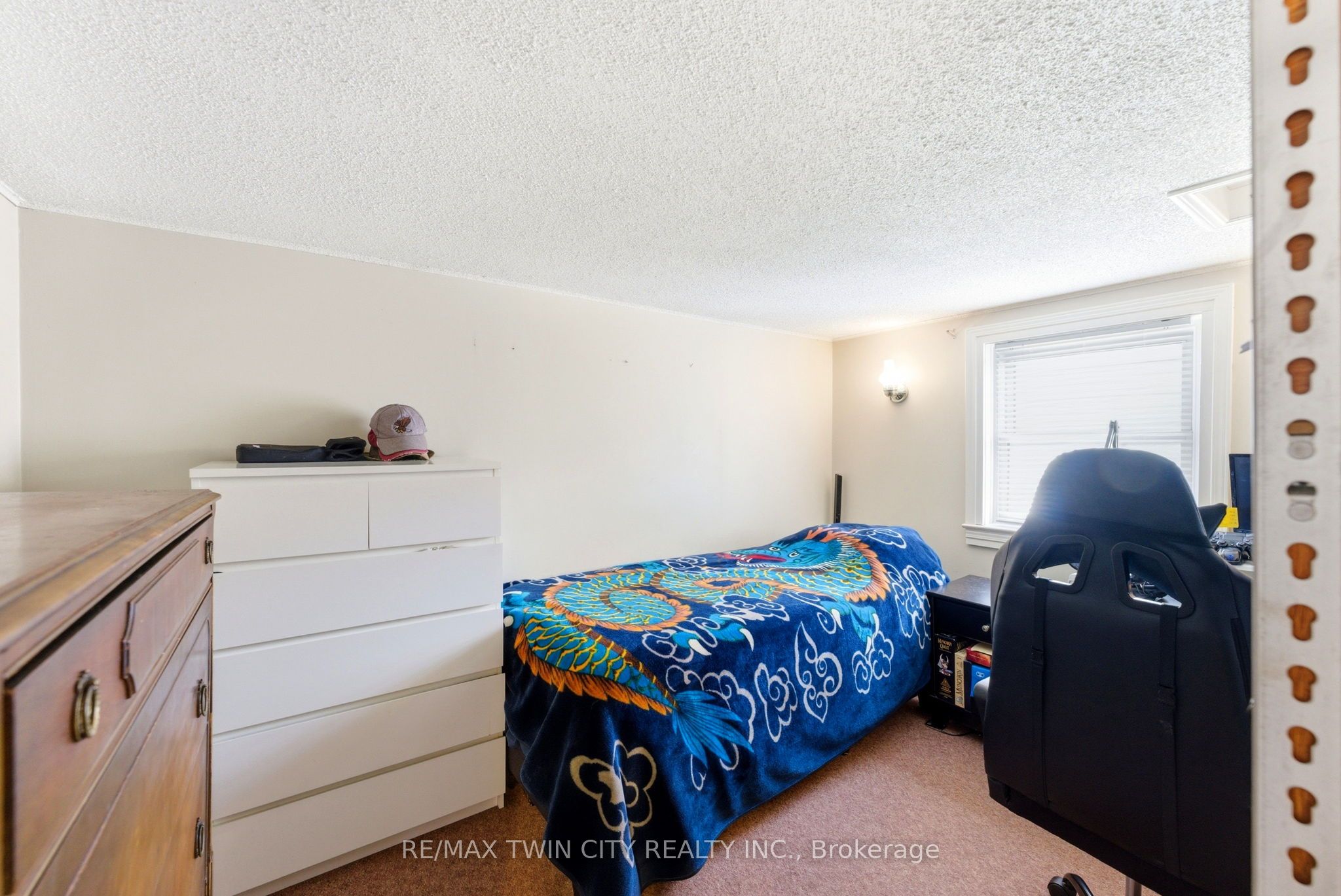 9 Willow Street Property Photo 17