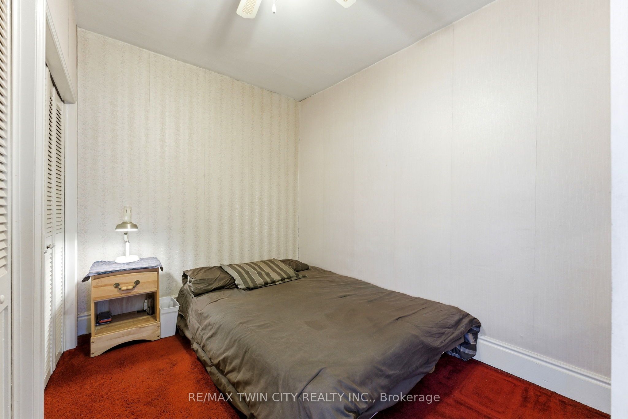9 Willow Street Property Photo 34