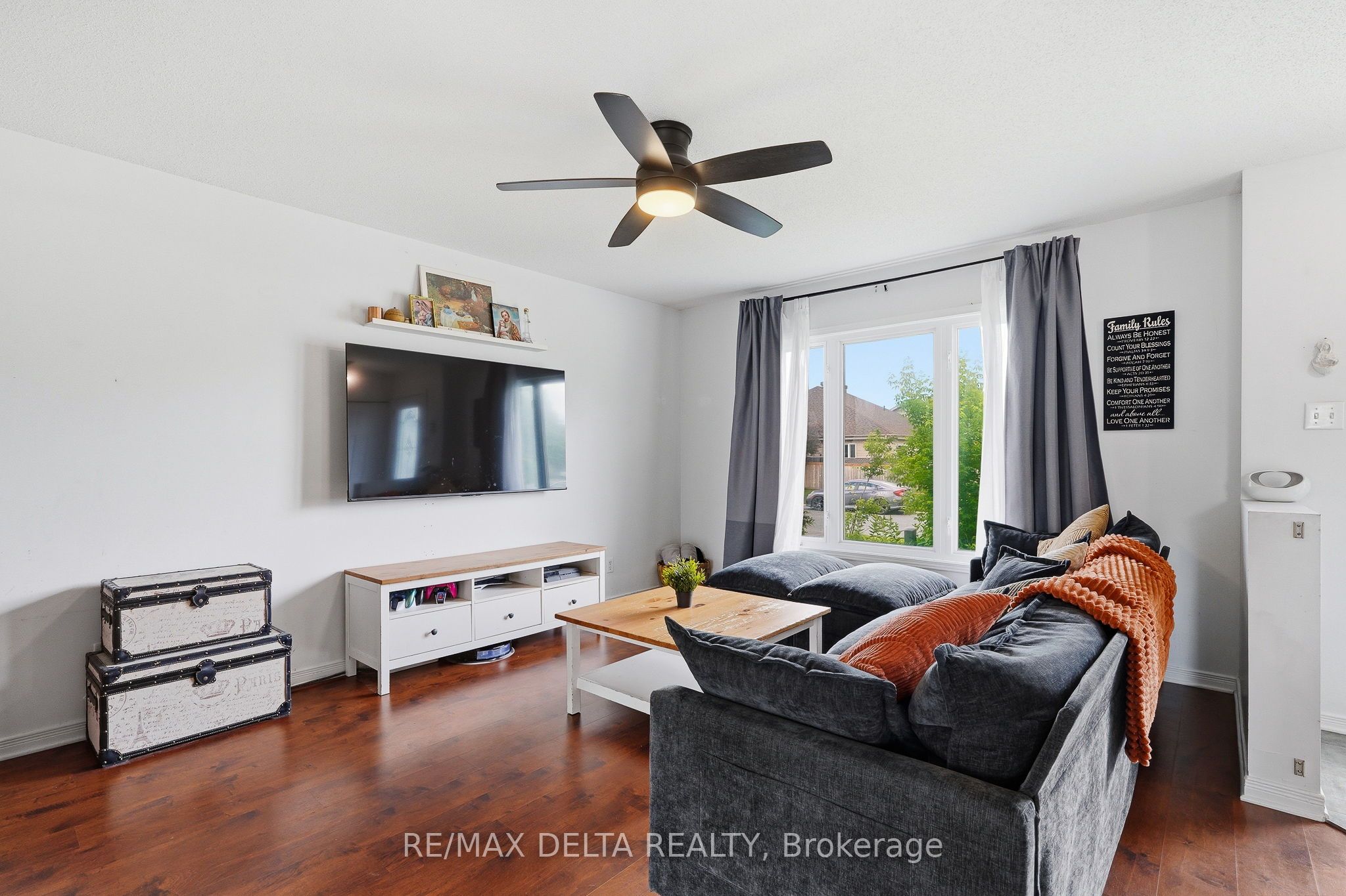 123 Panorama Avenue Property Photo 8