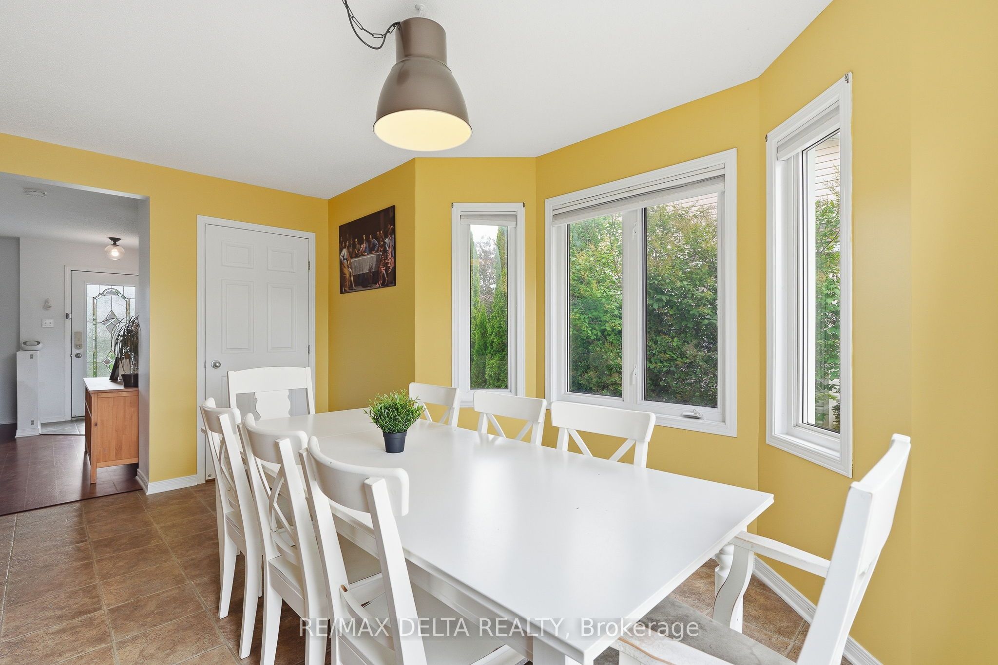 123 Panorama Avenue Property Photo 10