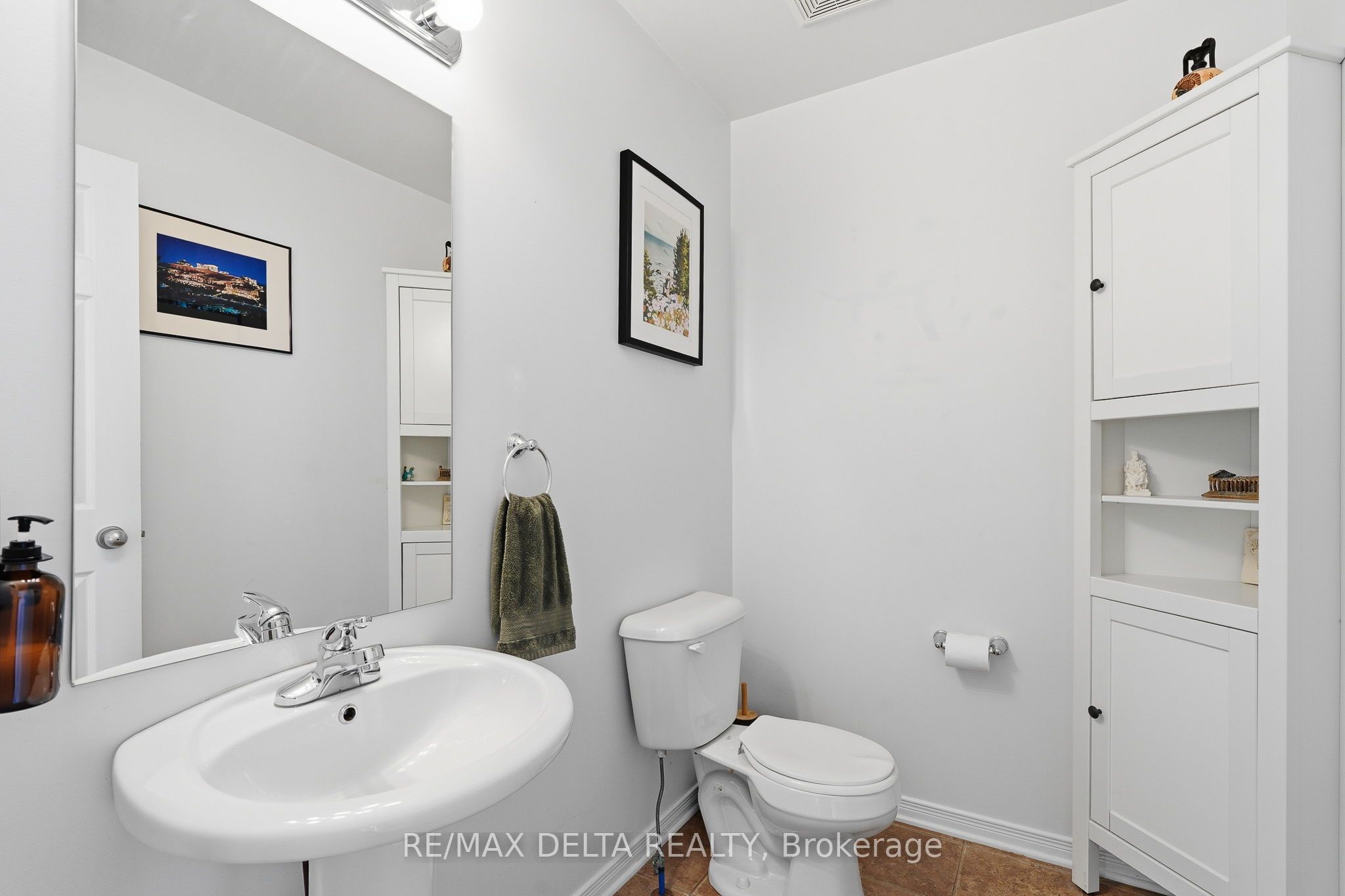 123 Panorama Avenue Property Photo 12