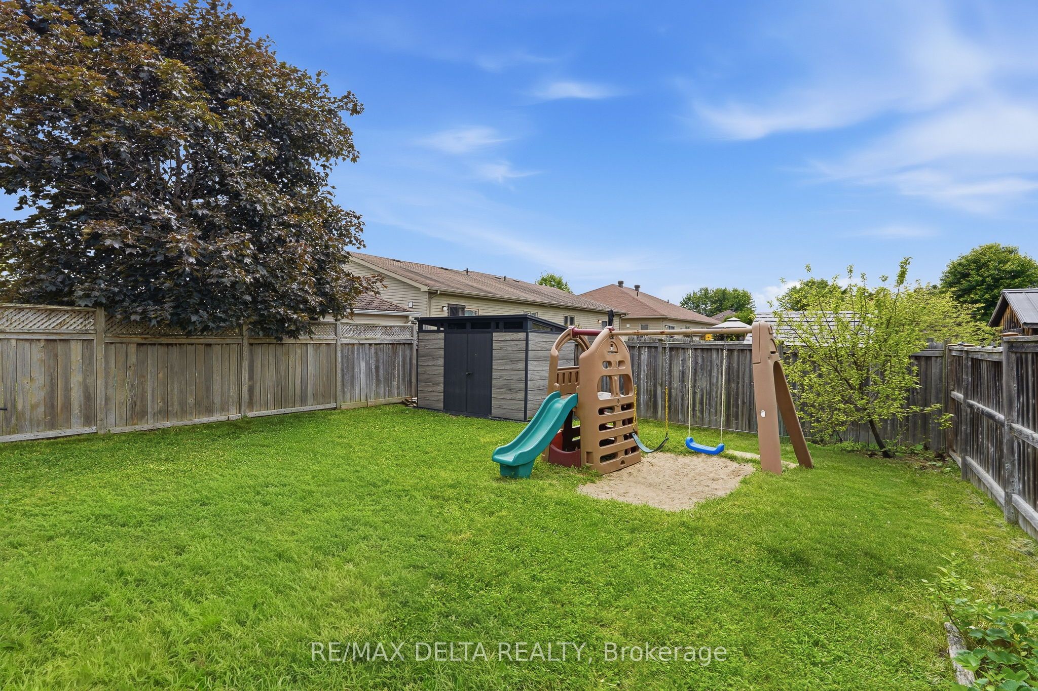 123 Panorama Avenue Property Photo 28