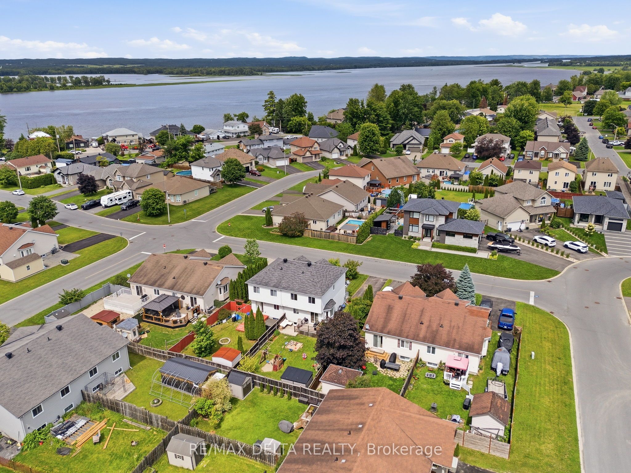 123 Panorama Avenue Property Photo 35