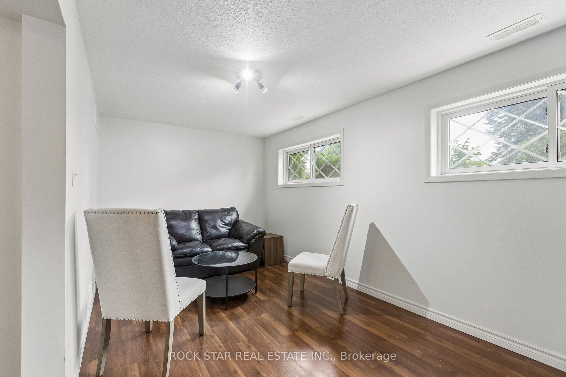 130 Hudson Crescent Property Photo 25