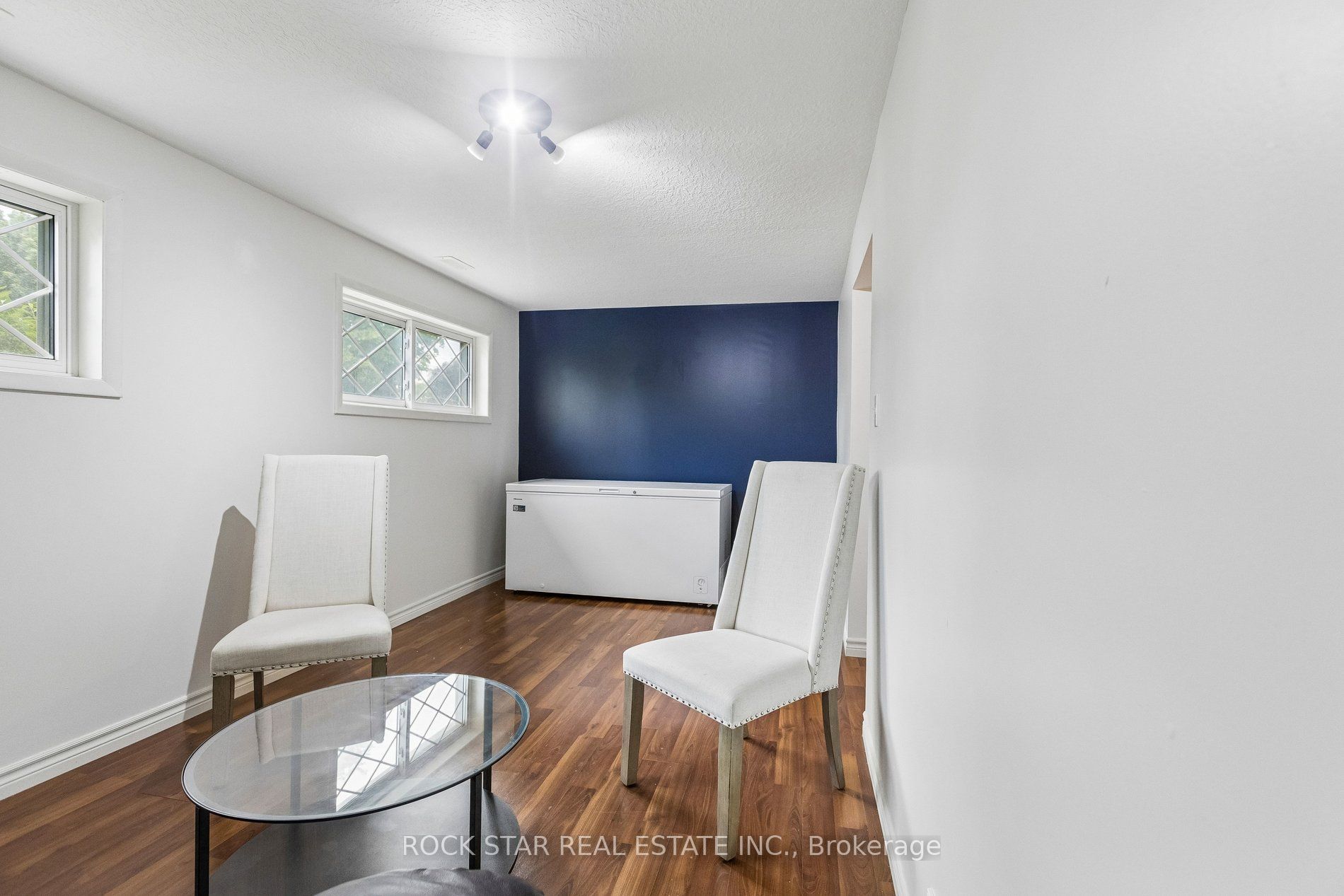 130 Hudson Crescent Property Photo 27