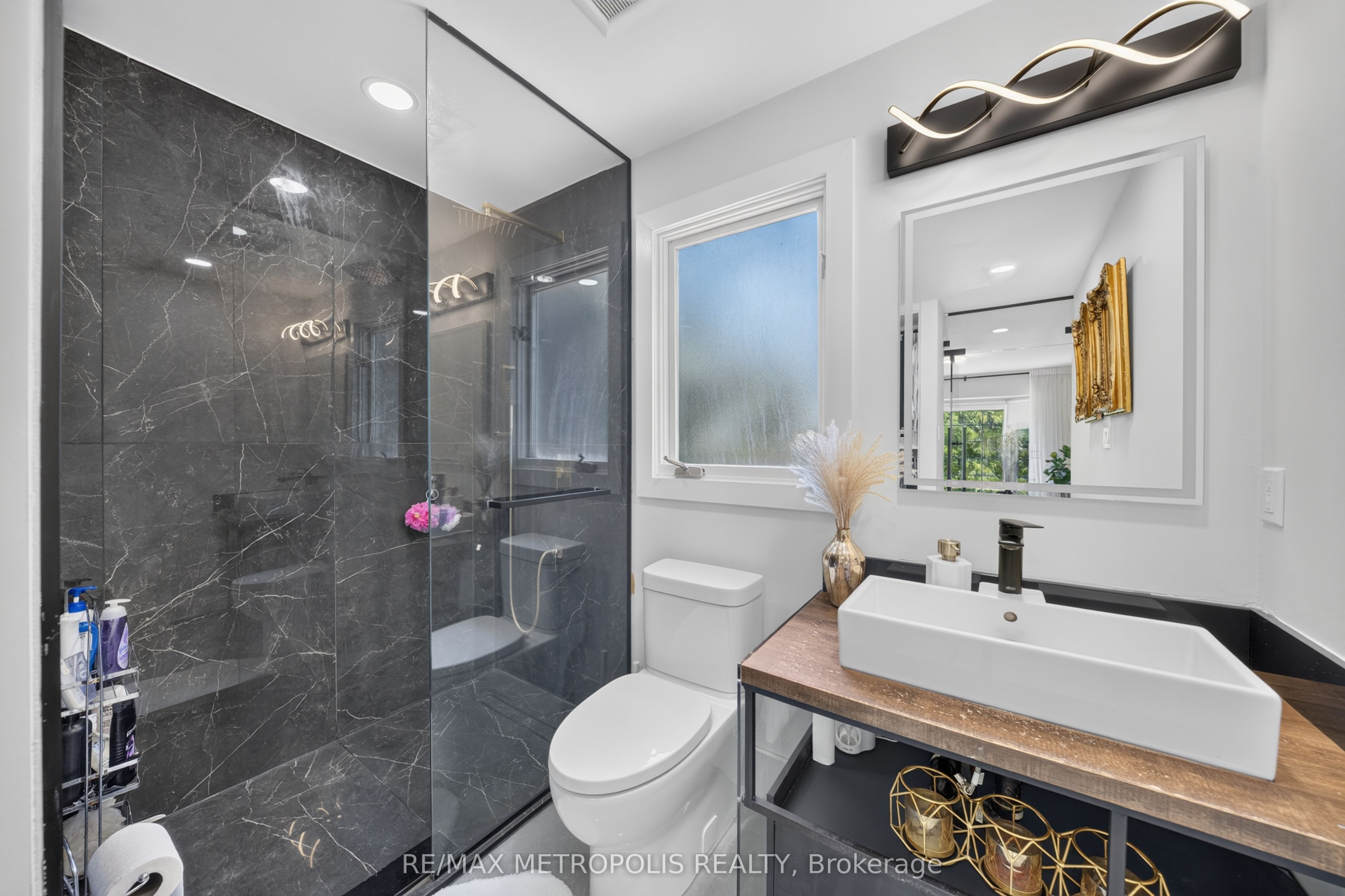 29 Winter Way Property Photo 16
