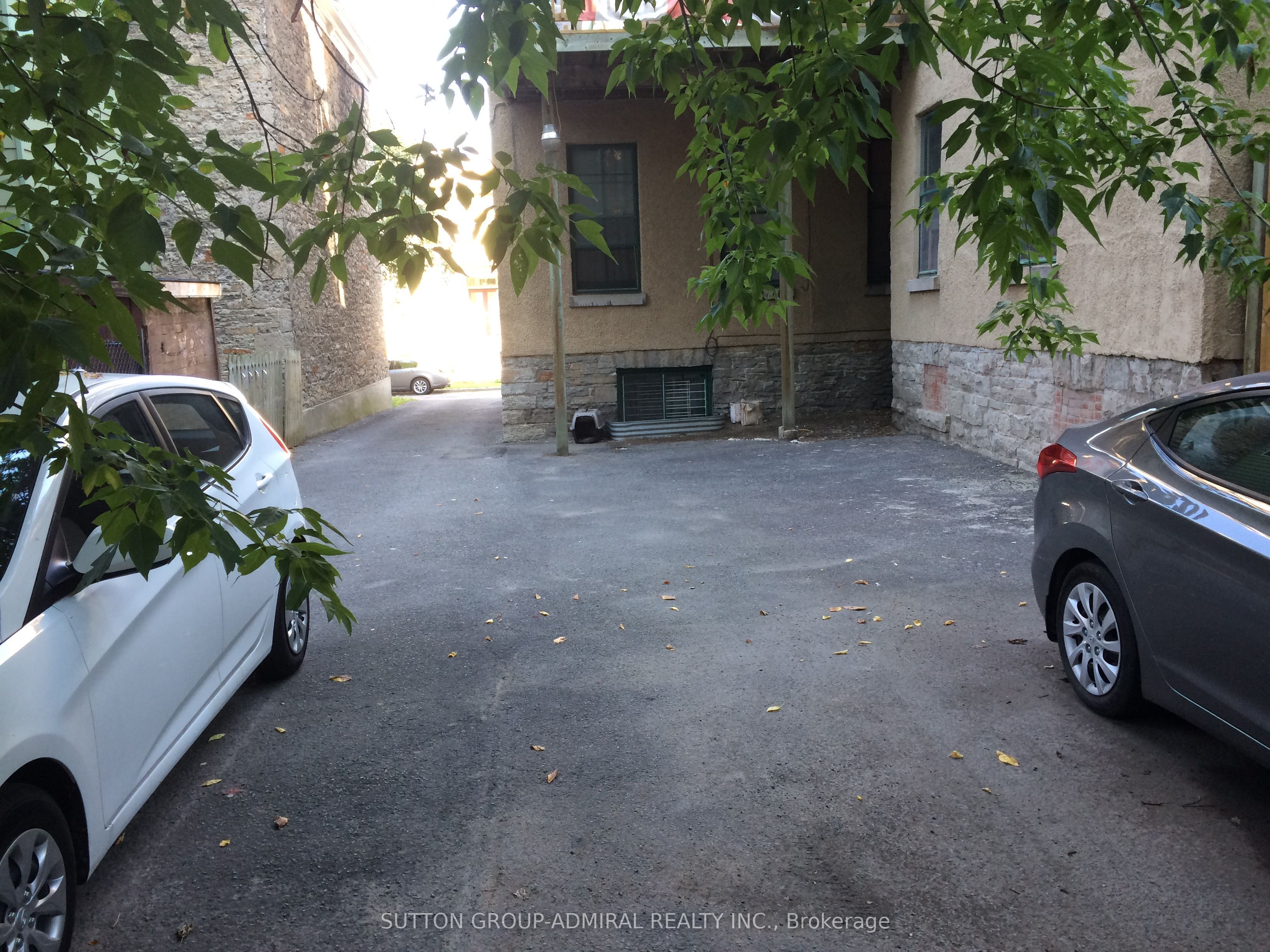 162 Daly Avenue Property Photo 8