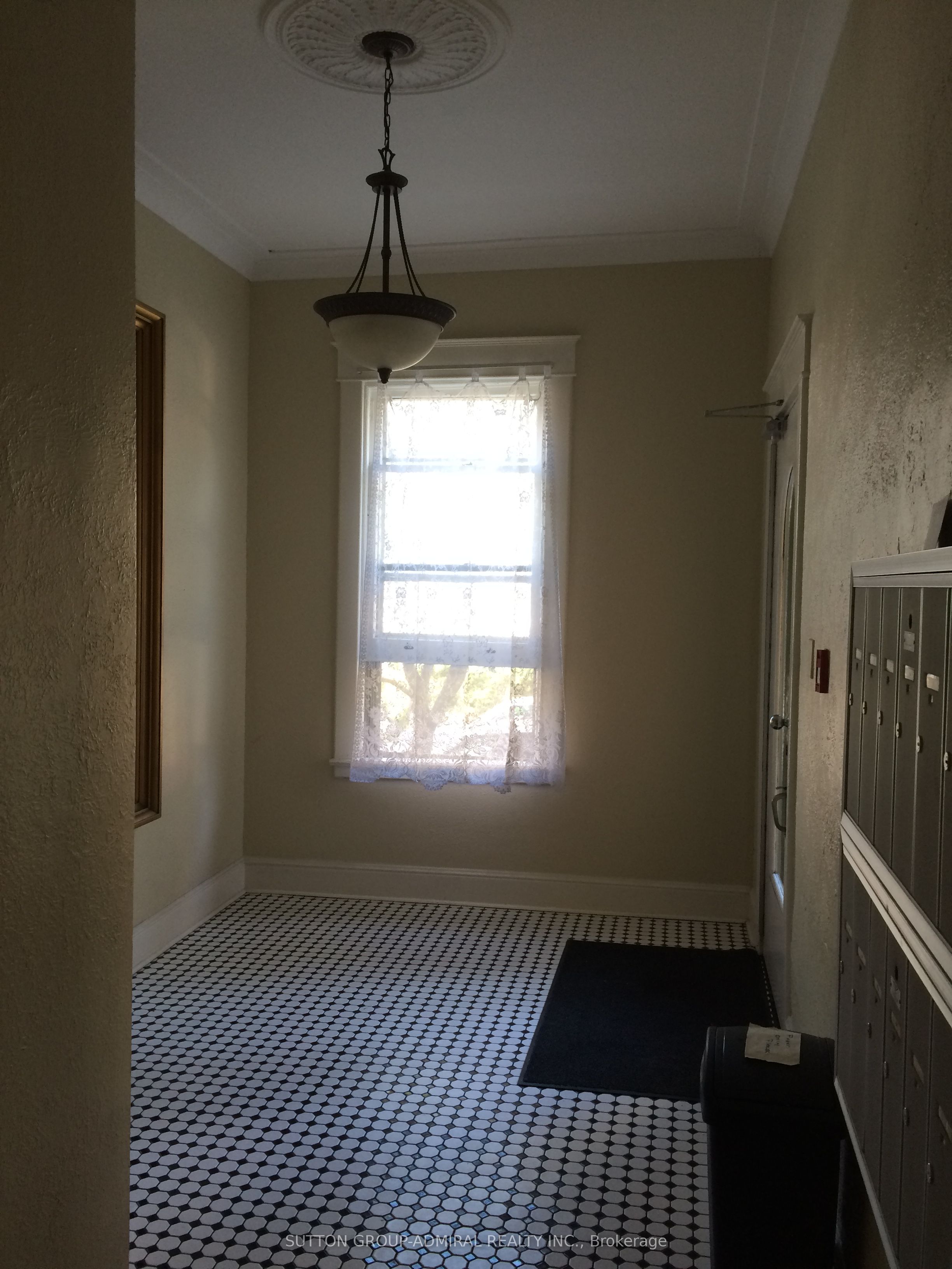 162 Daly Avenue Property Photo 10